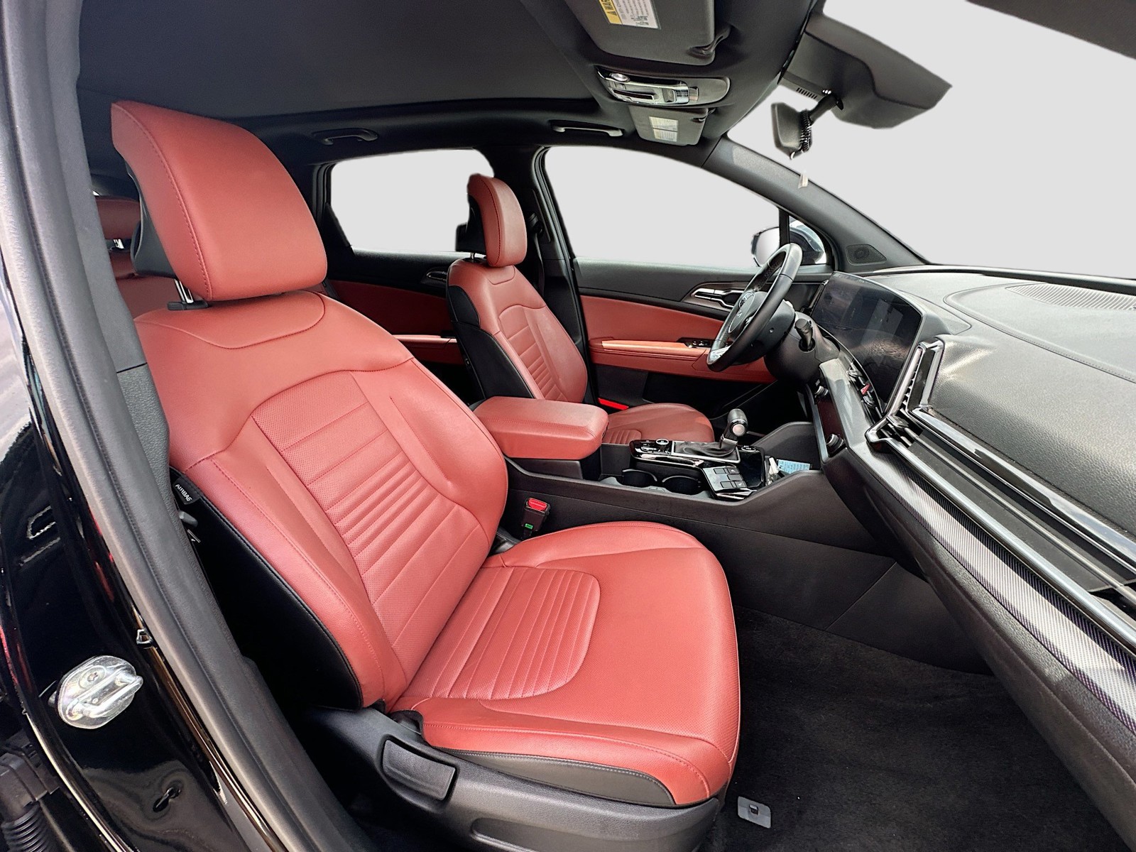 Used 2024 Black Kia SX image 30