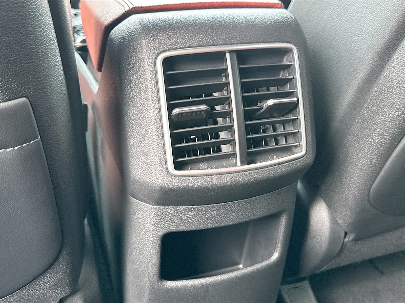 Used 2024 Black Kia SX image 27