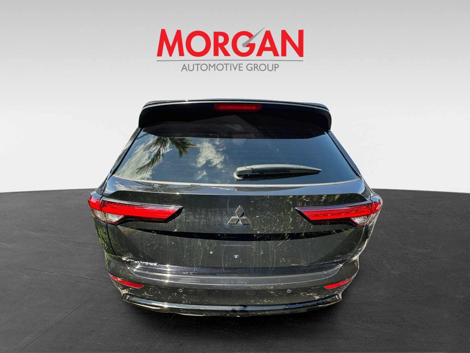 Used 2022 Black Mitsubishi SEL image 6