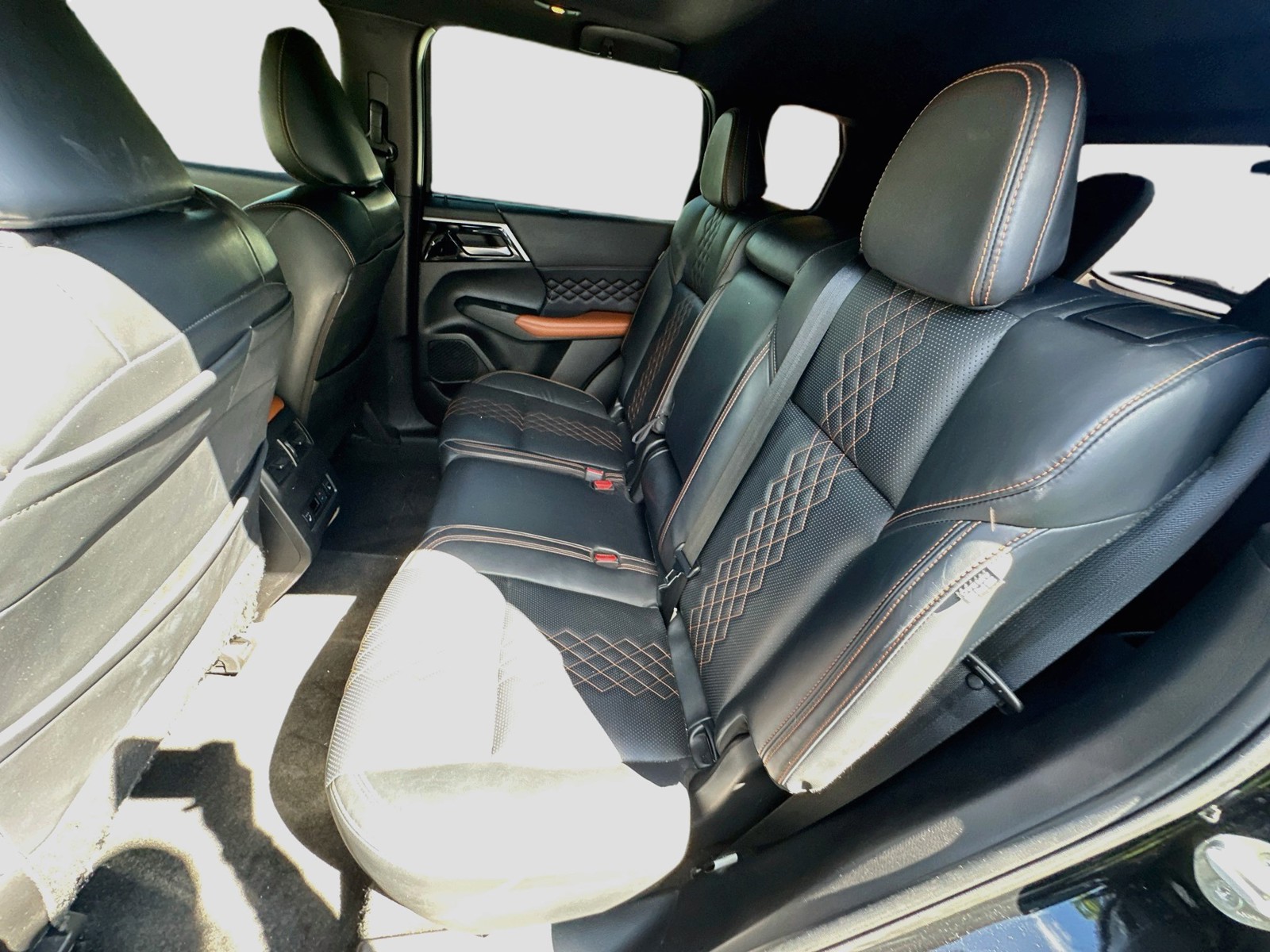 Used 2022 Black Mitsubishi SEL image 21