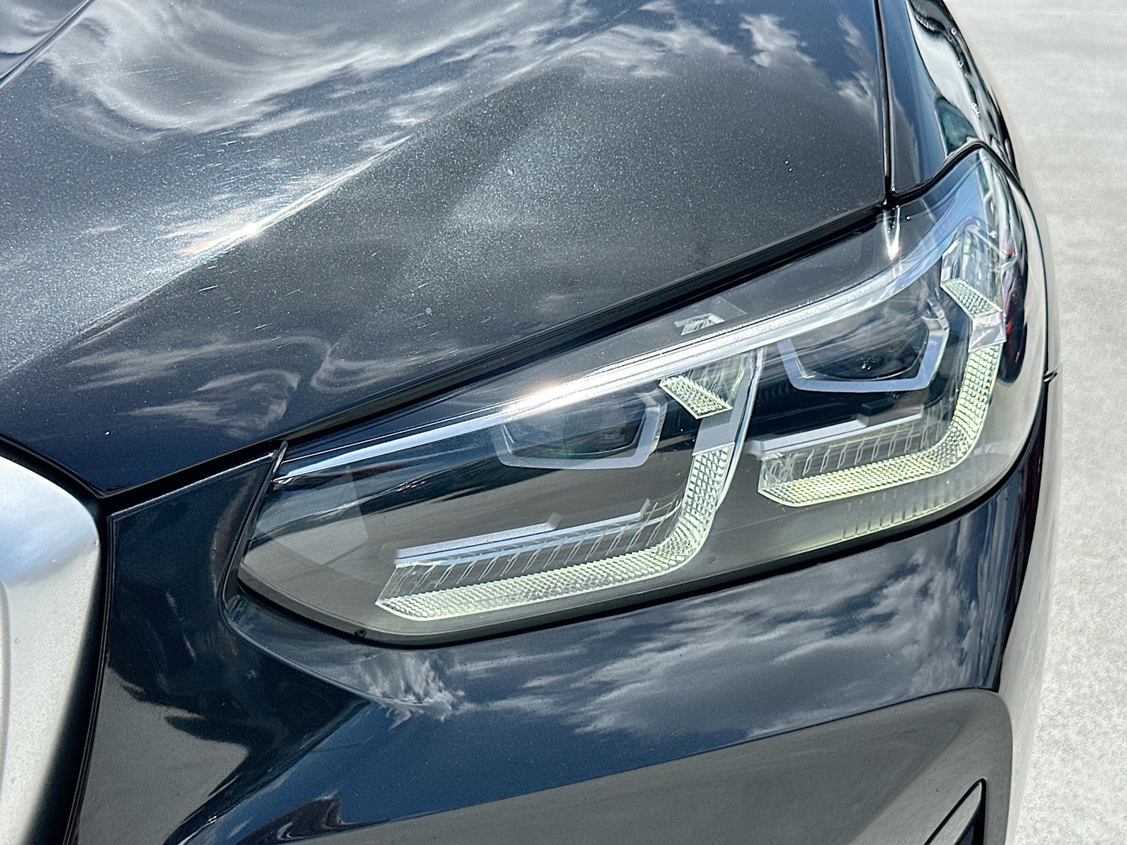 Certified Used 2024 Black BMW sDrive30i image 31
