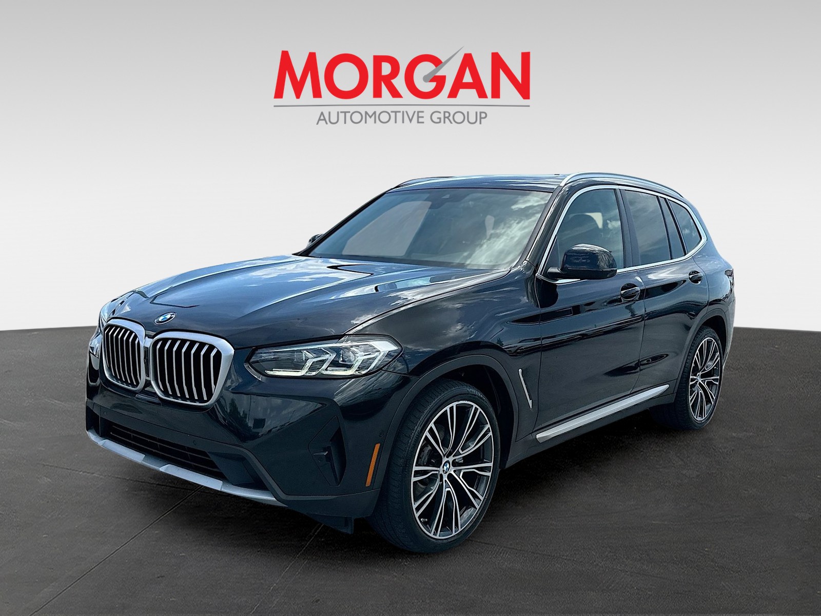 Certified Used 2024 Black BMW sDrive30i image 3