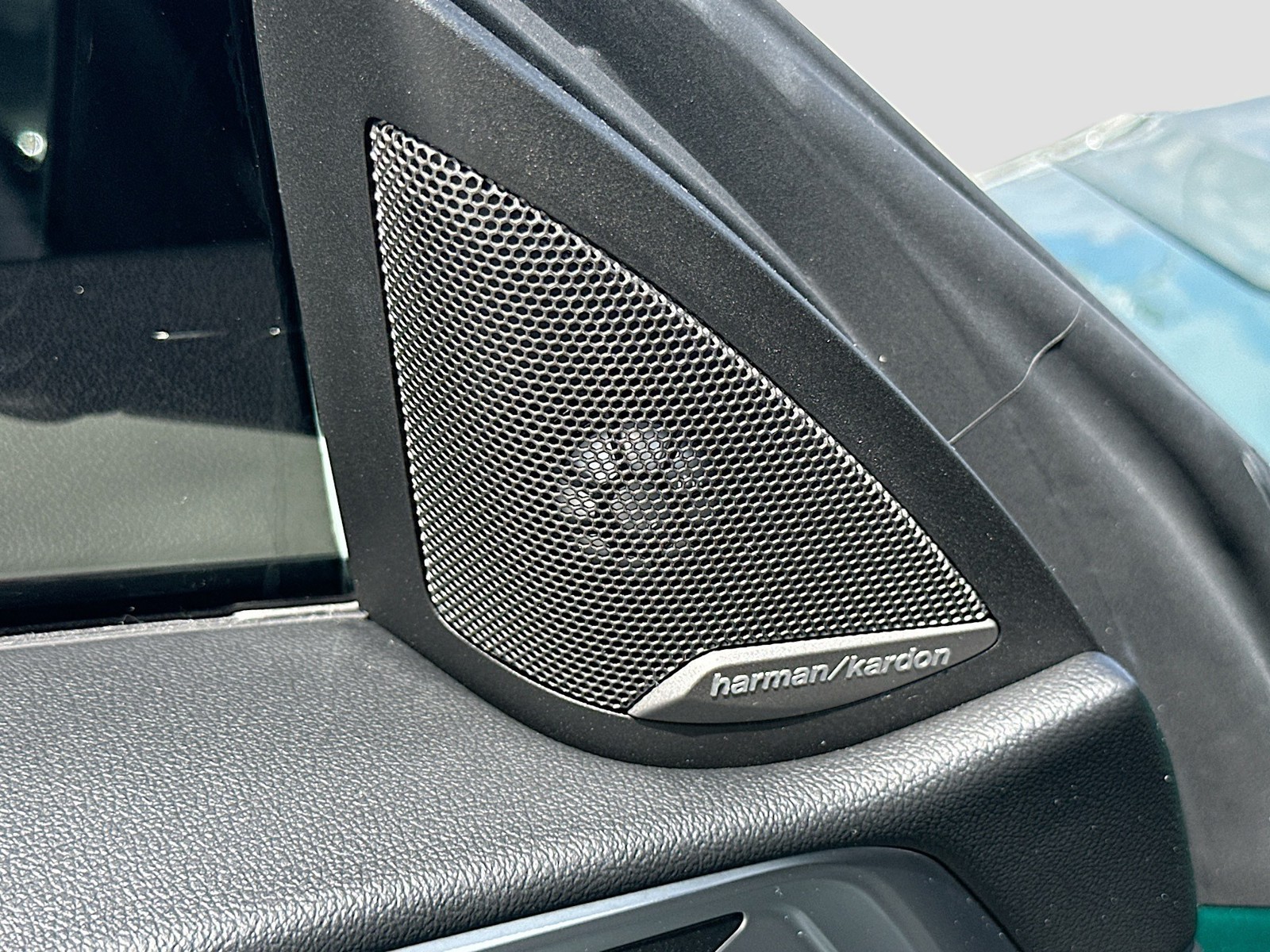 Used 2022 Green BMW Competition image 19