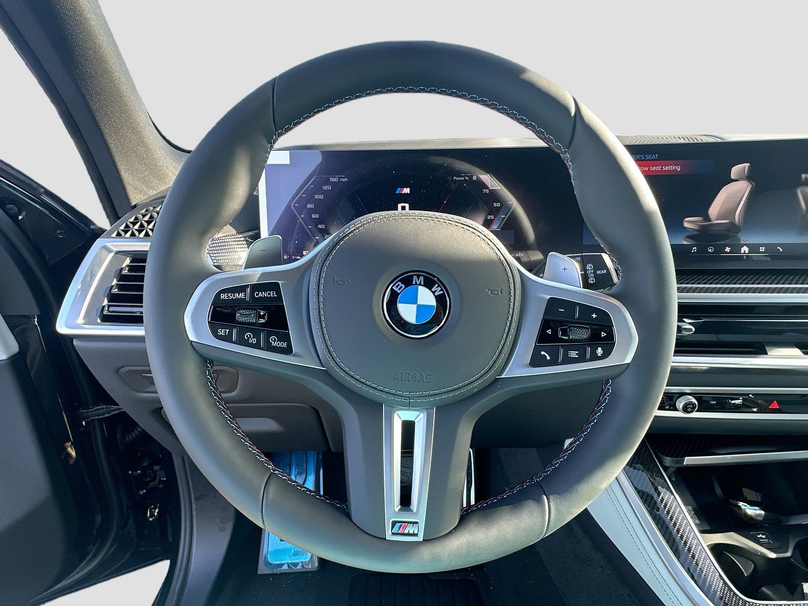 New 2026 Black BMW M60i image 8