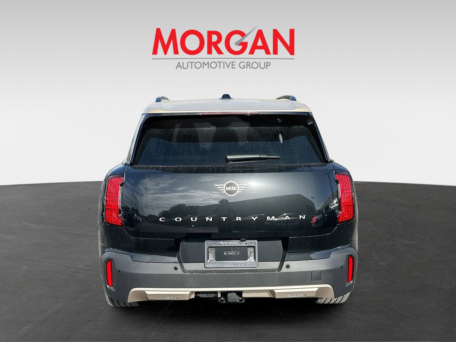 New 2026 Black MINI Iconic image 5