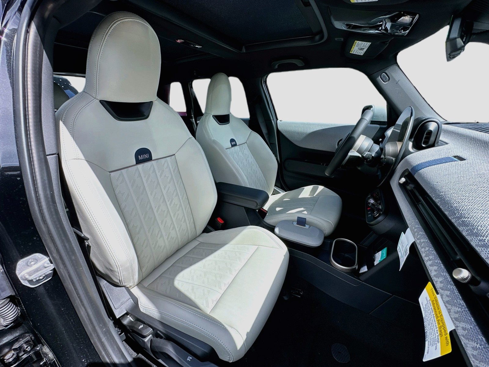 New 2026 Black MINI  image 21