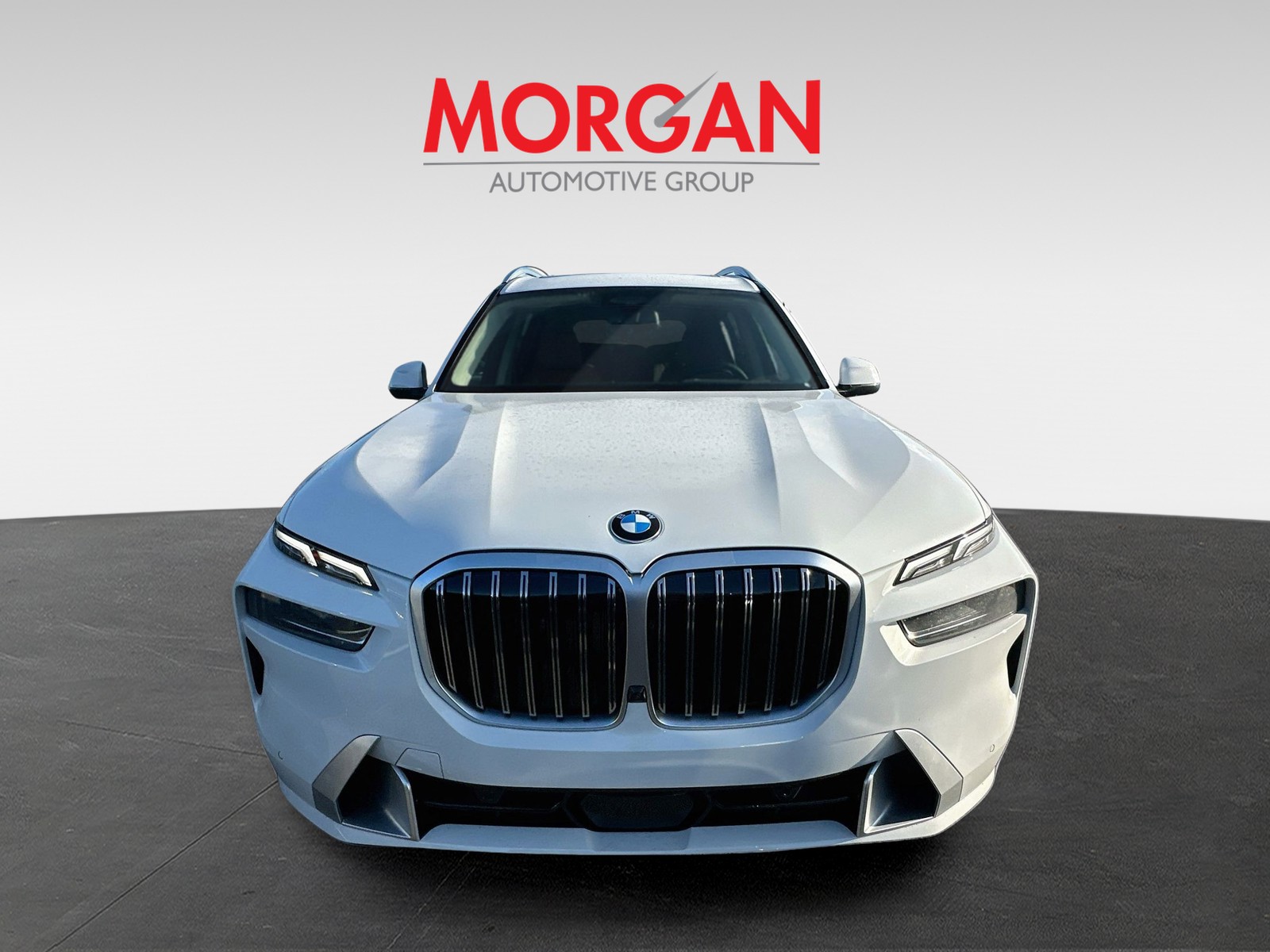 New 2027 White BMW xDrive40i image 2