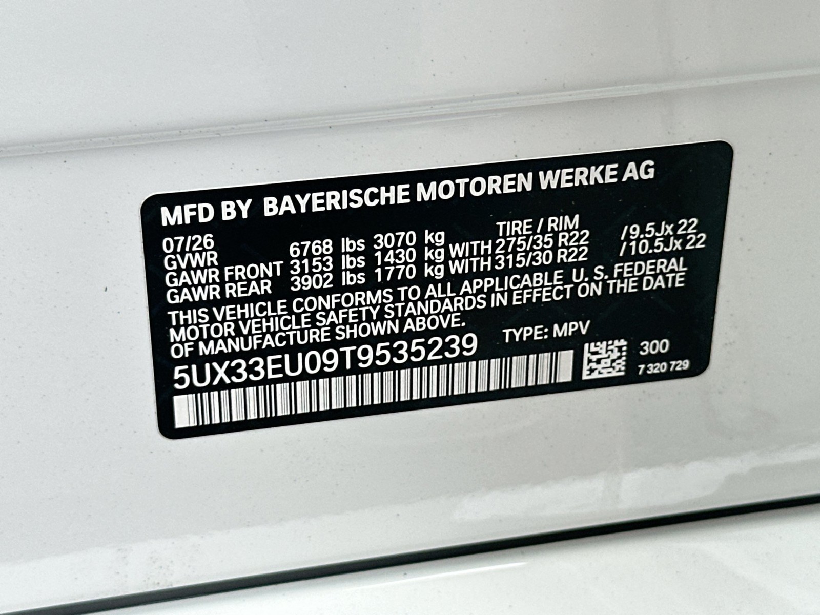 New 2026 White BMW M60i image 25