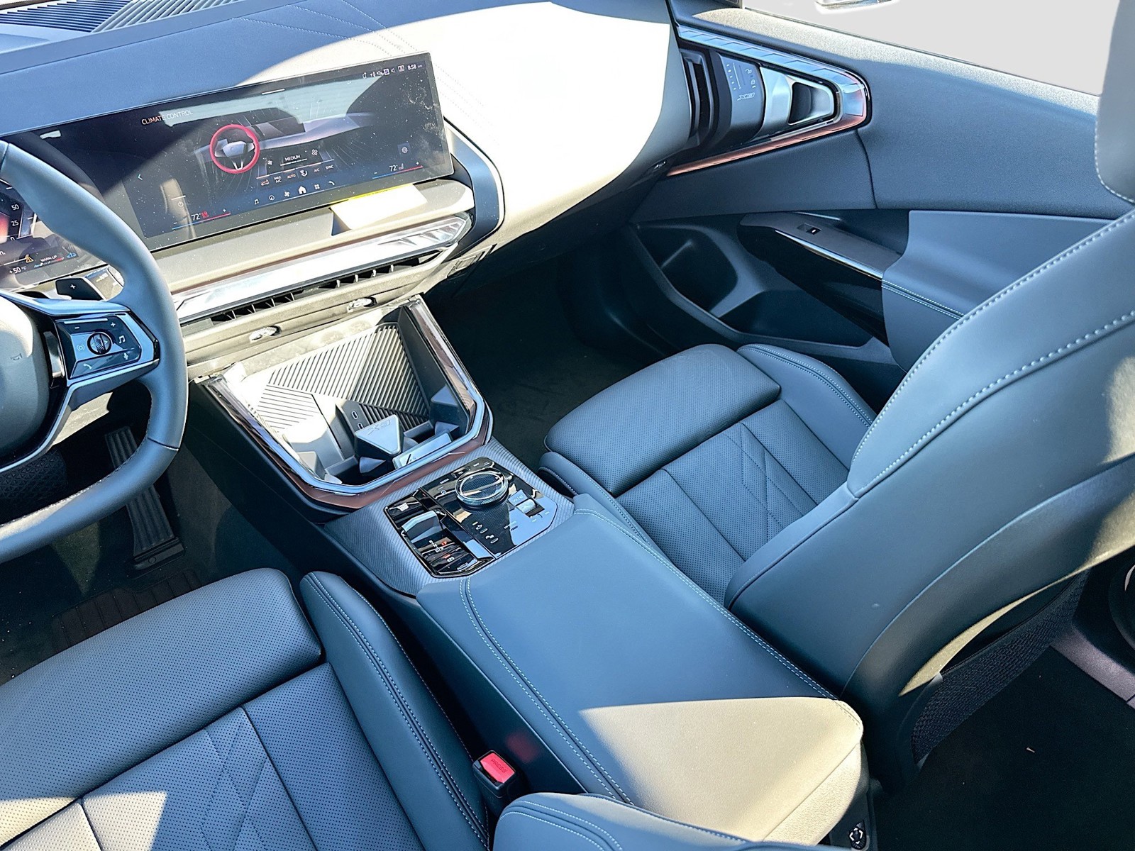 New 2026 White BMW 30 xDrive image 18