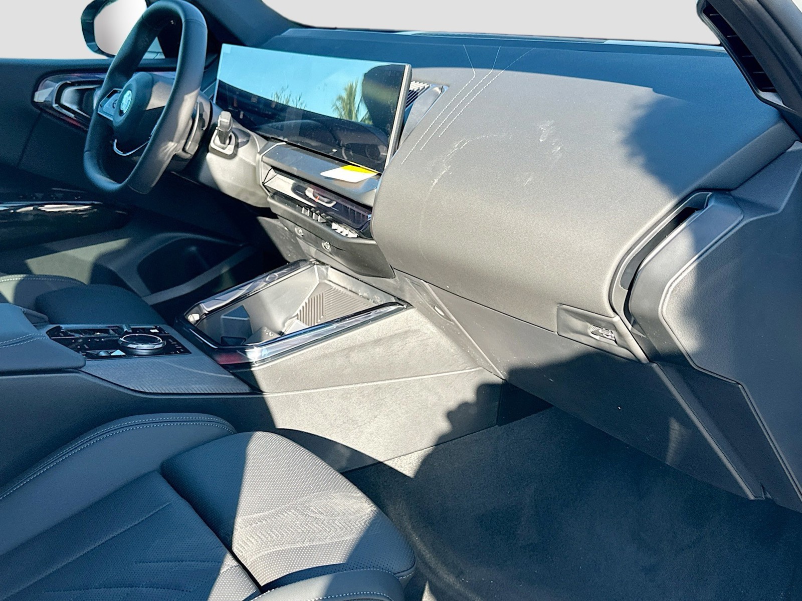New 2026 White BMW 30 xDrive image 24