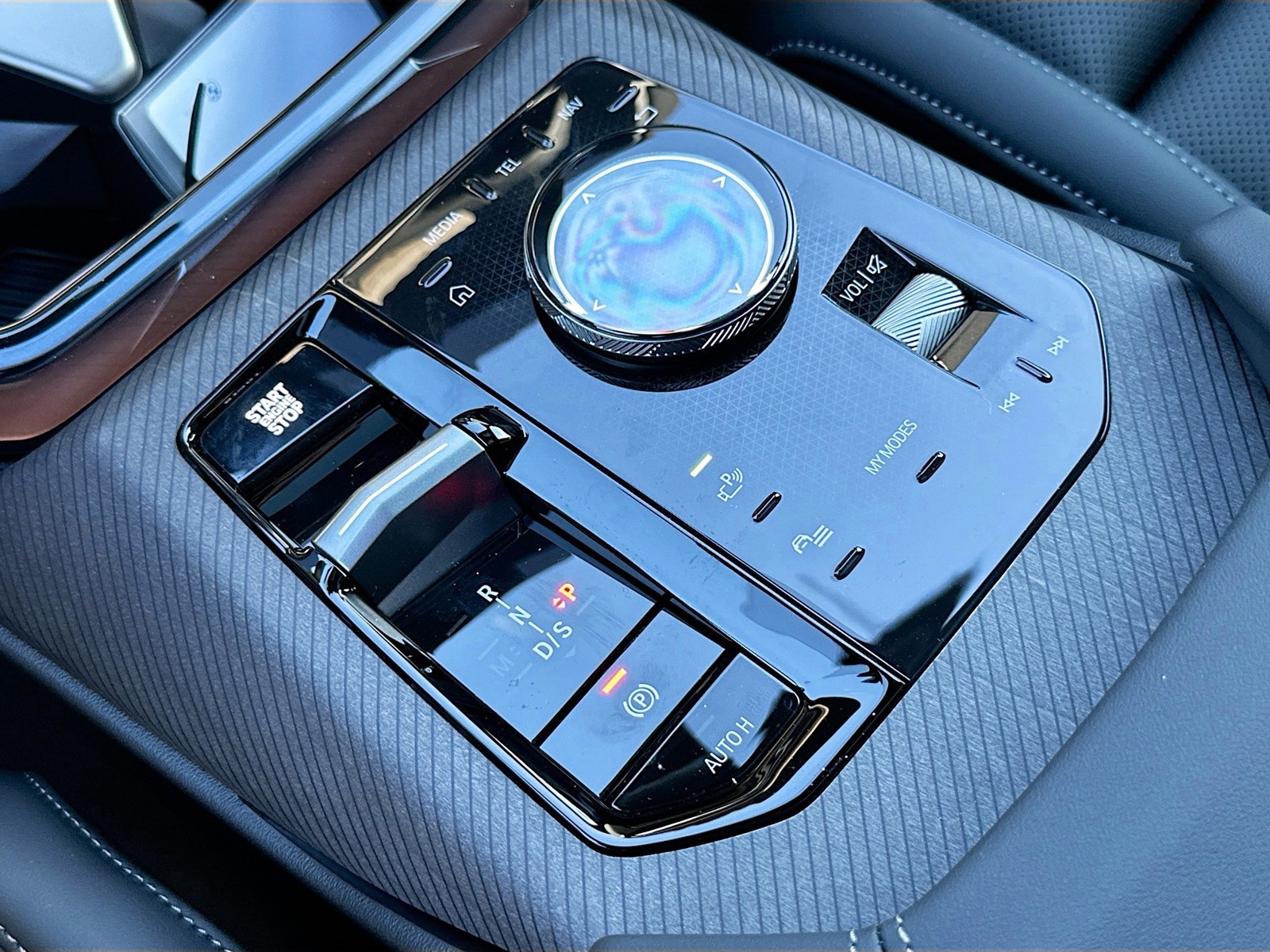 New 2026 White BMW 30 xDrive image 14