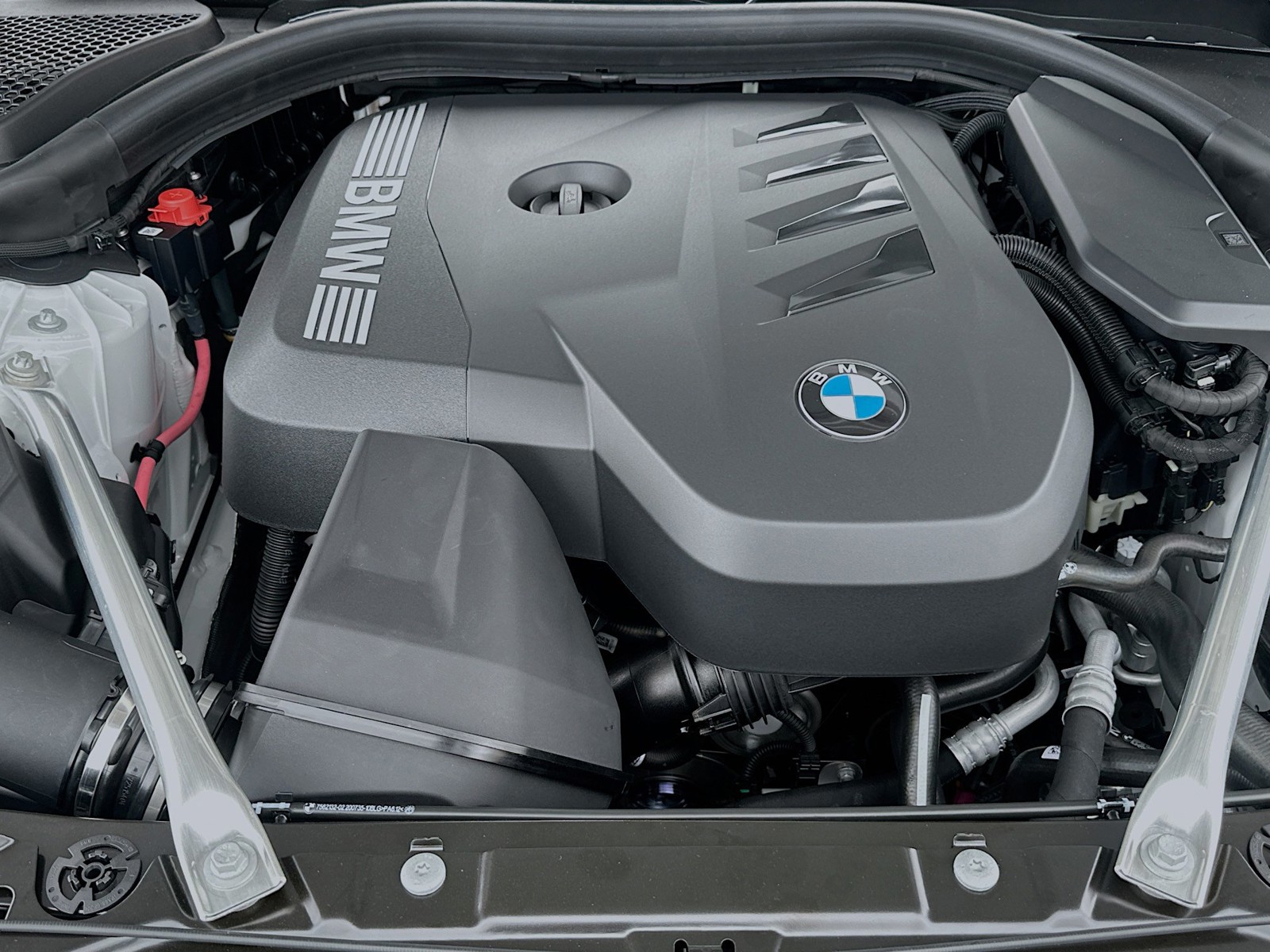New 2026 White BMW 530i image 26