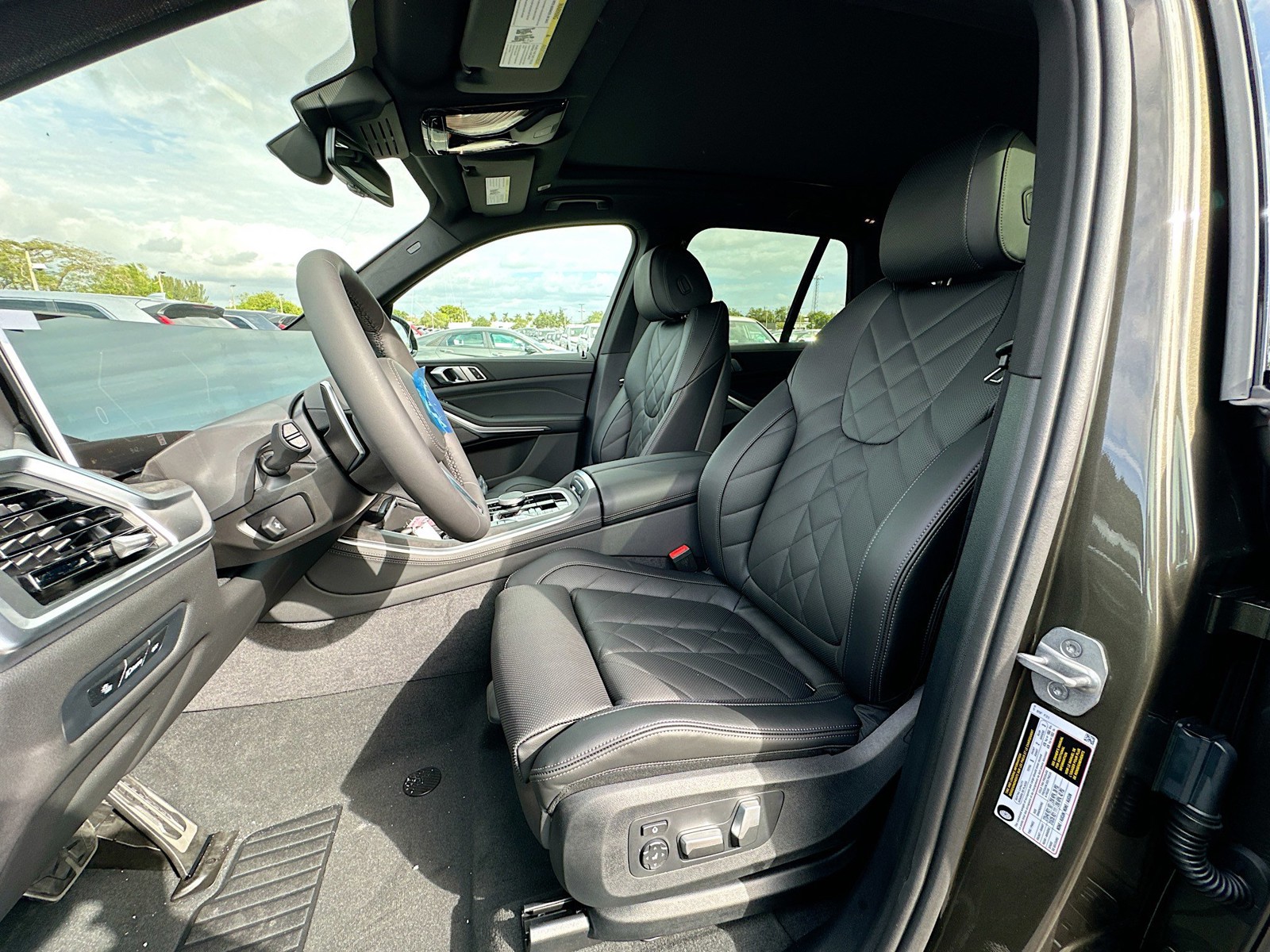 New 2026 Green BMW sDrive40i image 15