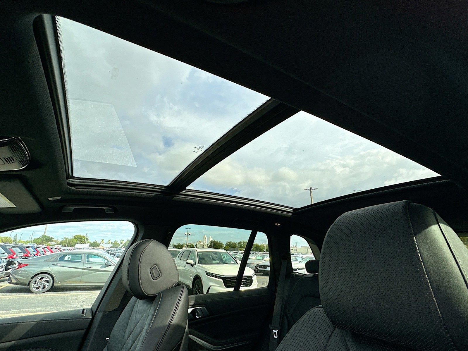 New 2026 Green BMW sDrive40i image 16