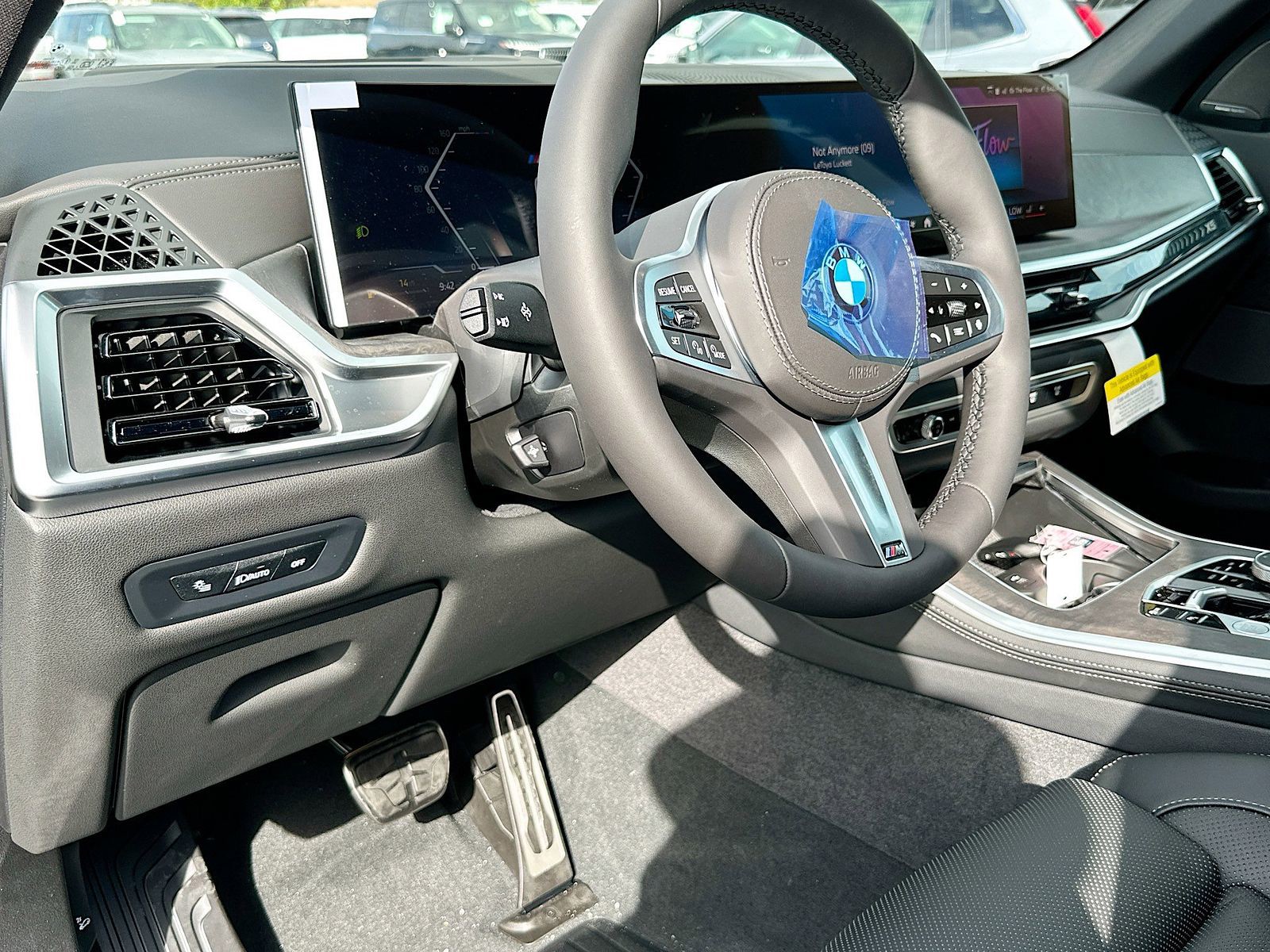 New 2026 Green BMW sDrive40i image 7