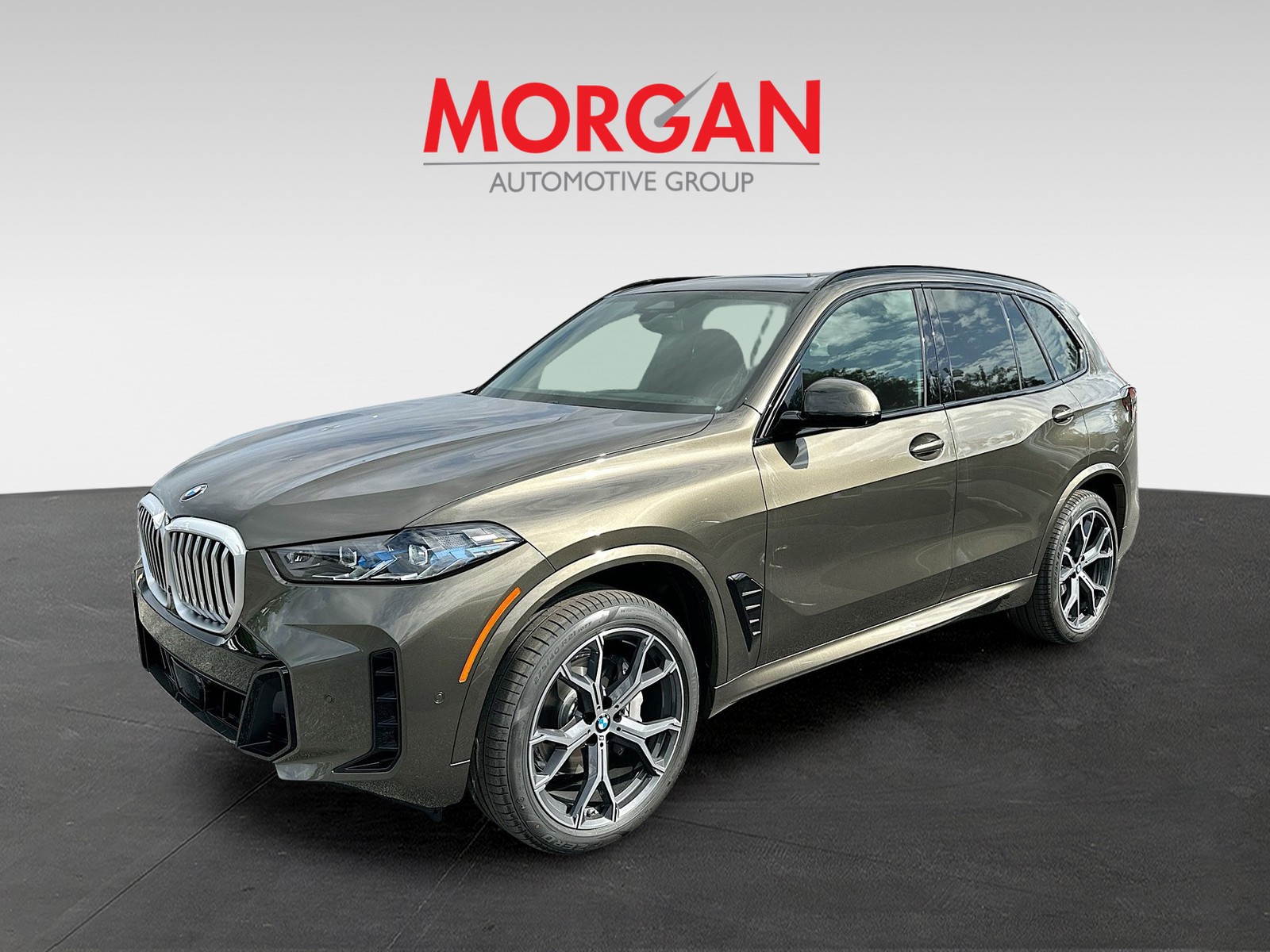 New 2026 Green BMW sDrive40i image 3