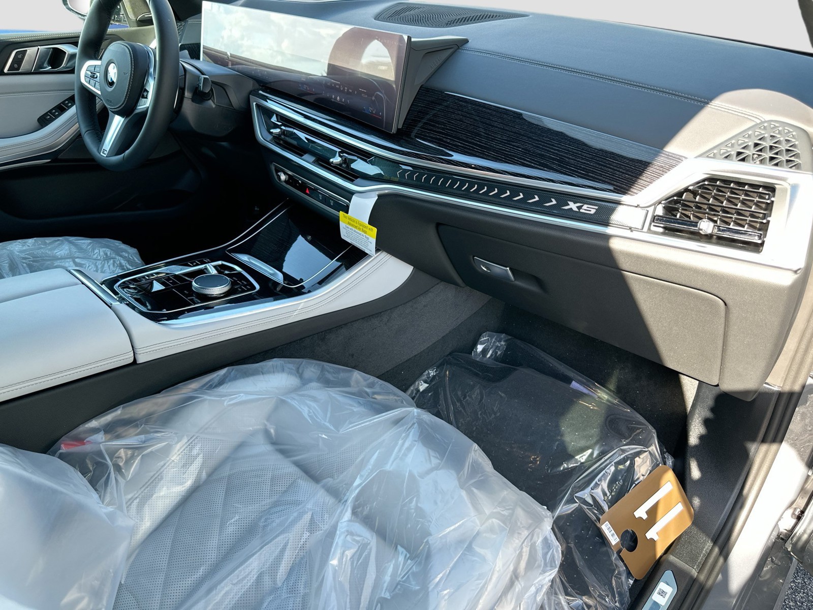 New 2026 Gray BMW sDrive40i image 24