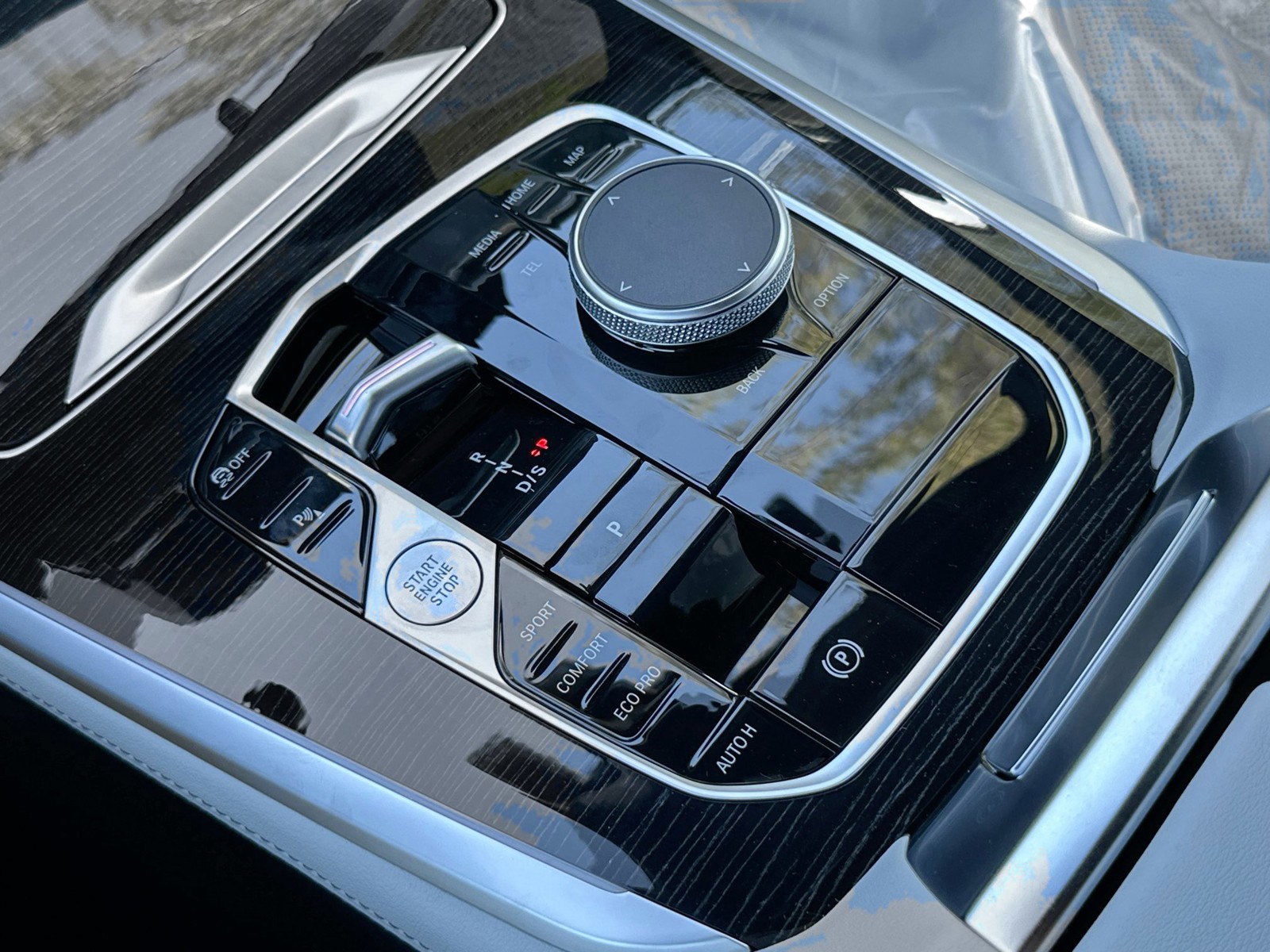 New 2026 Gray BMW sDrive40i image 14