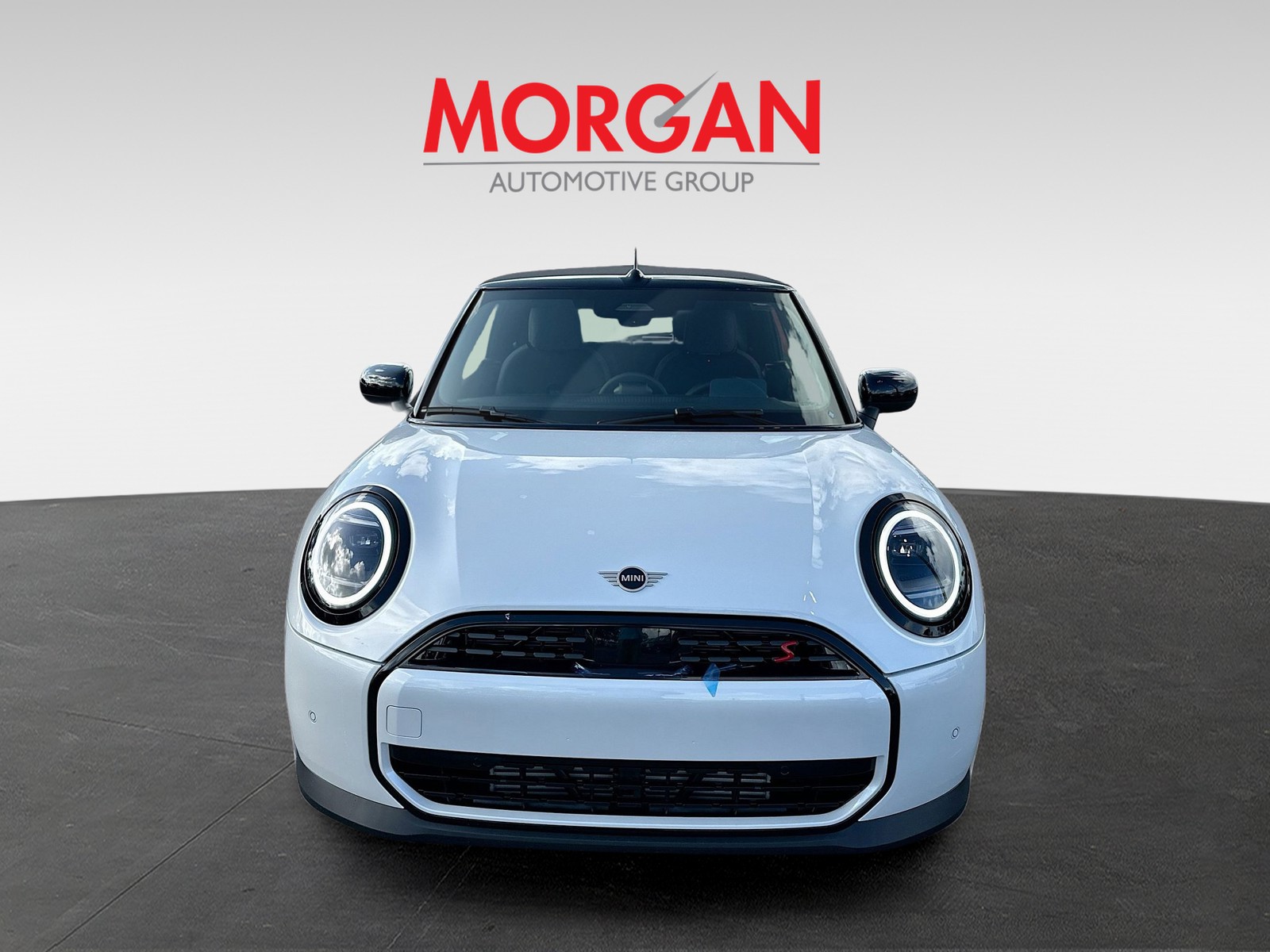 New 2026 White MINI Signature image 2