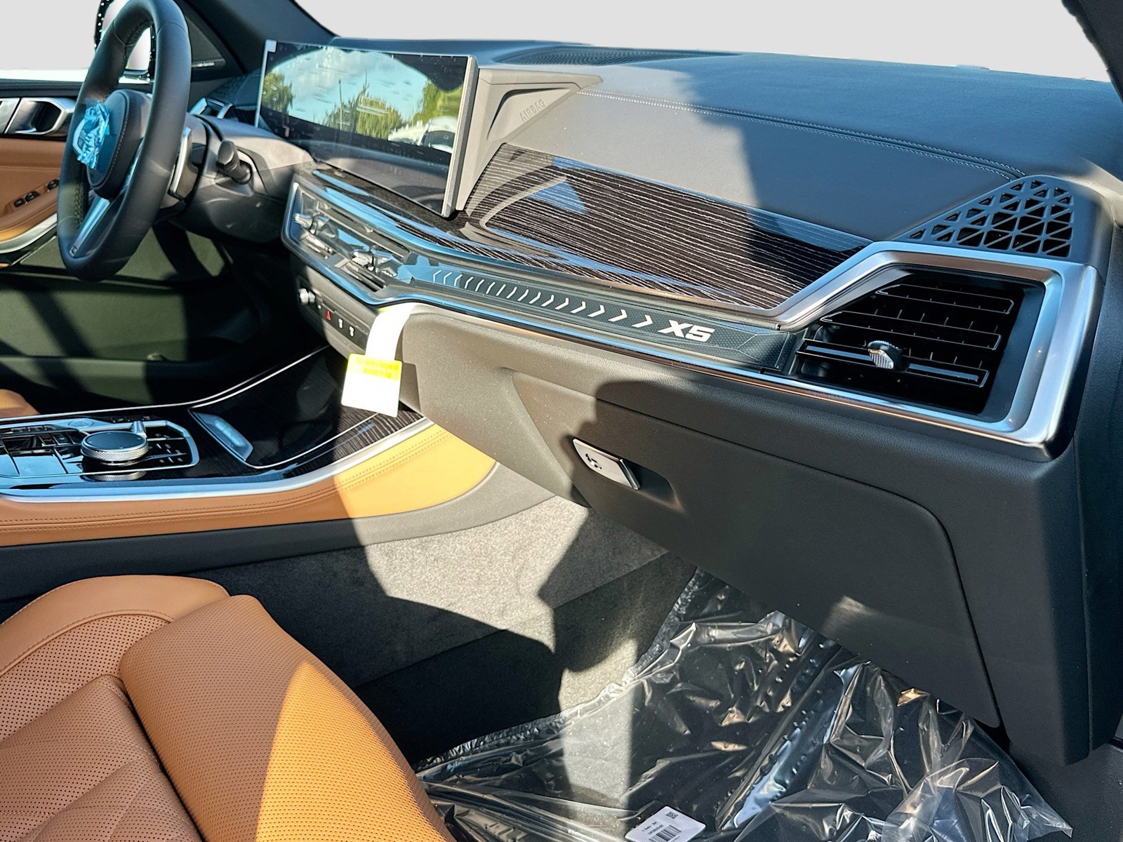 New 2026 Blue BMW sDrive40i image 24