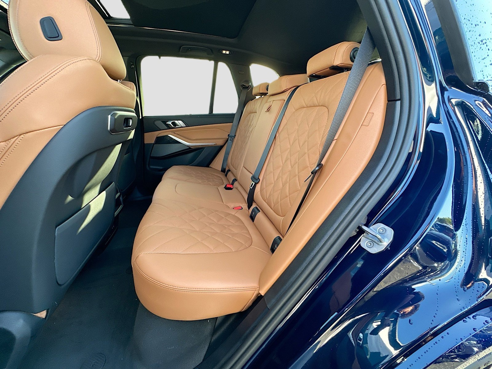 New 2026 Blue BMW sDrive40i image 19