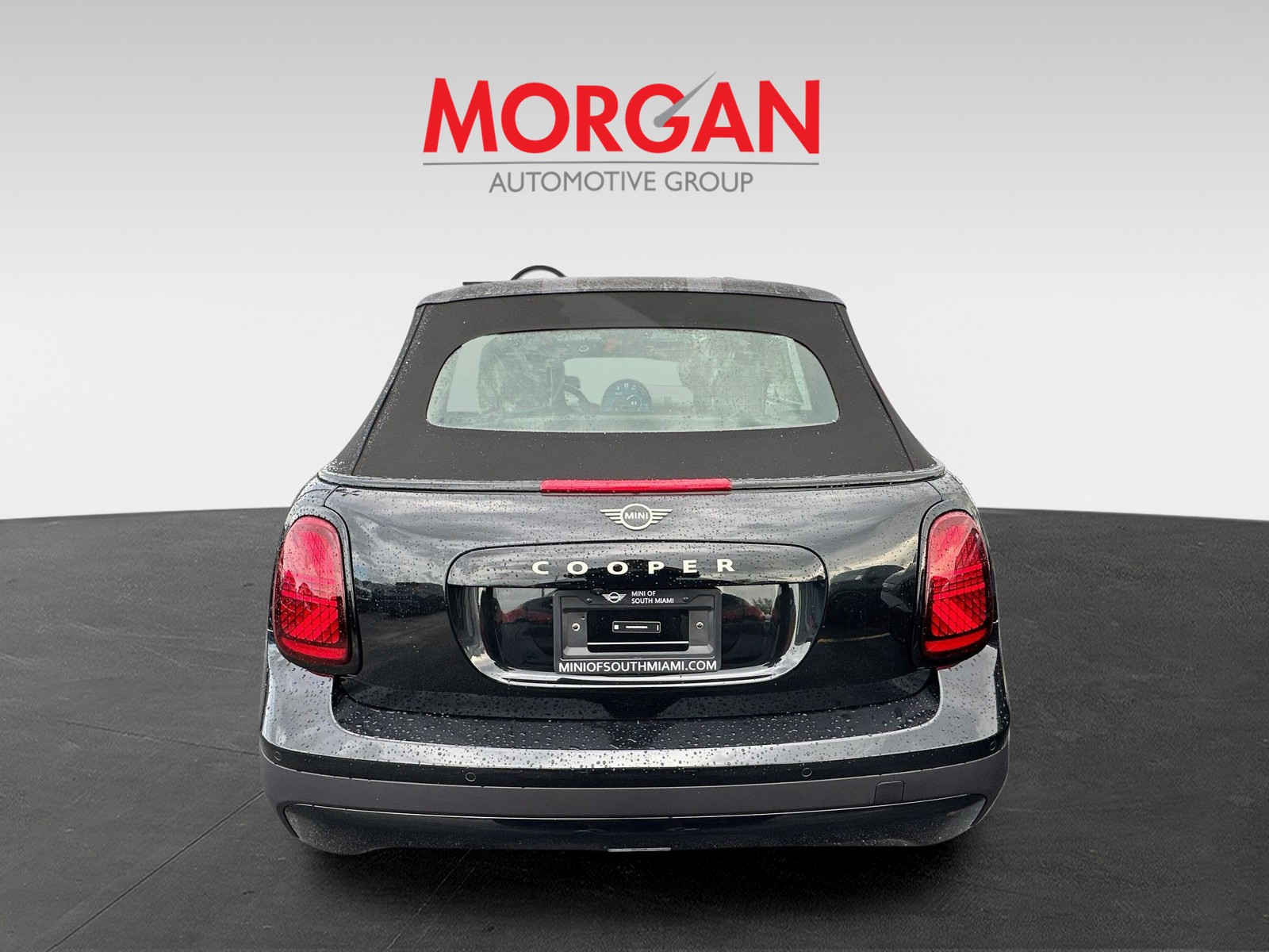 New 2026 Black MINI Iconic image 4