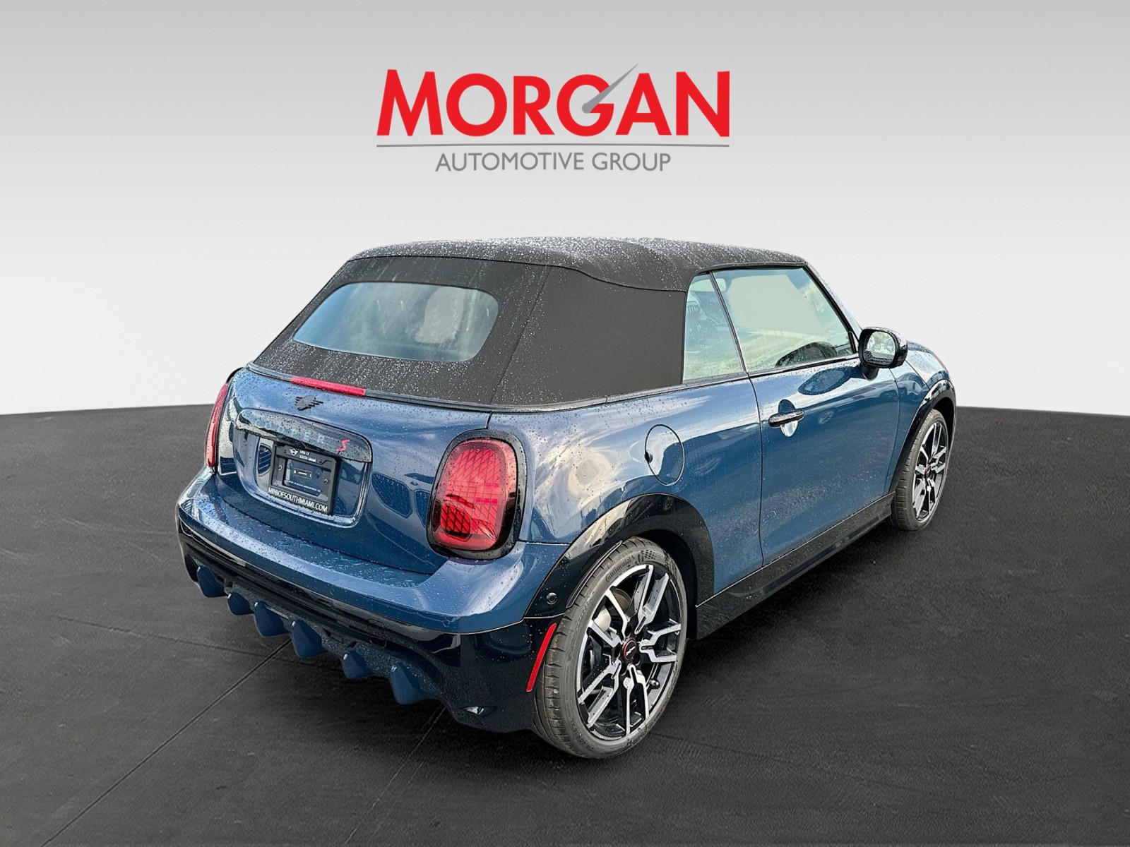New 2026 Blue MINI Iconic image 5