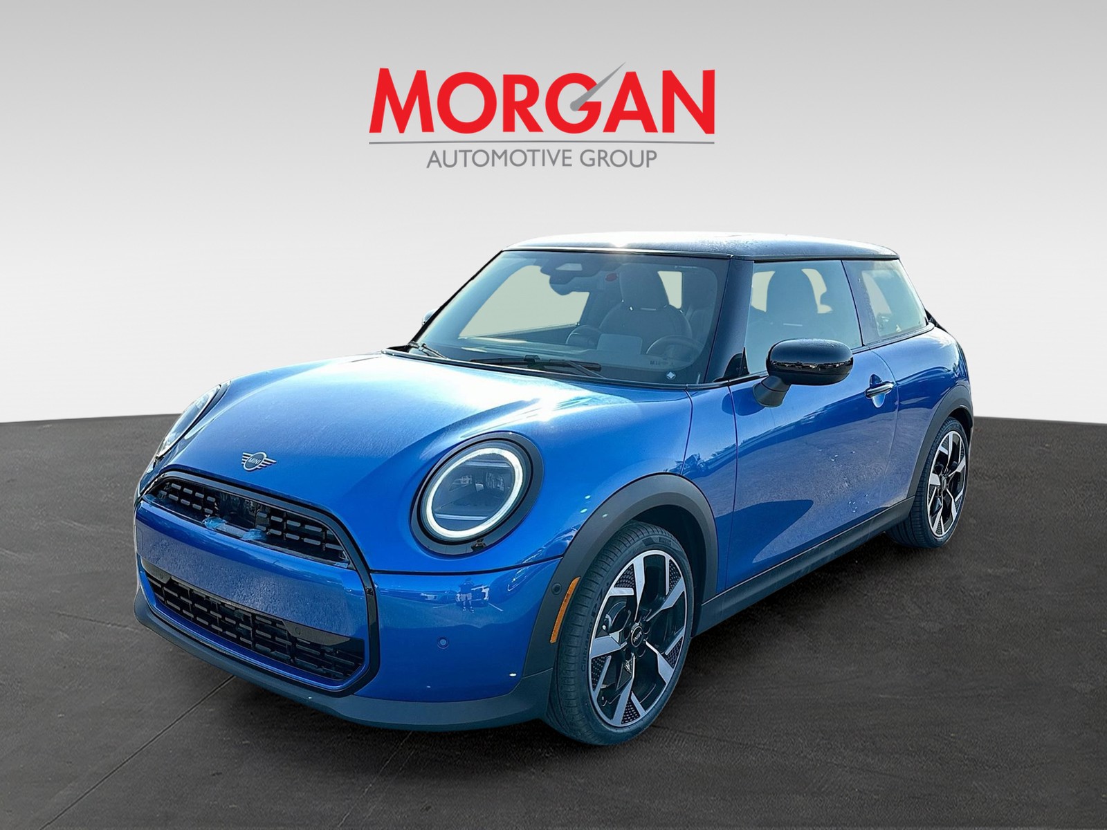 New 2026 MINI Cooper Signature Plus 2D Hatchback in #O2X58883