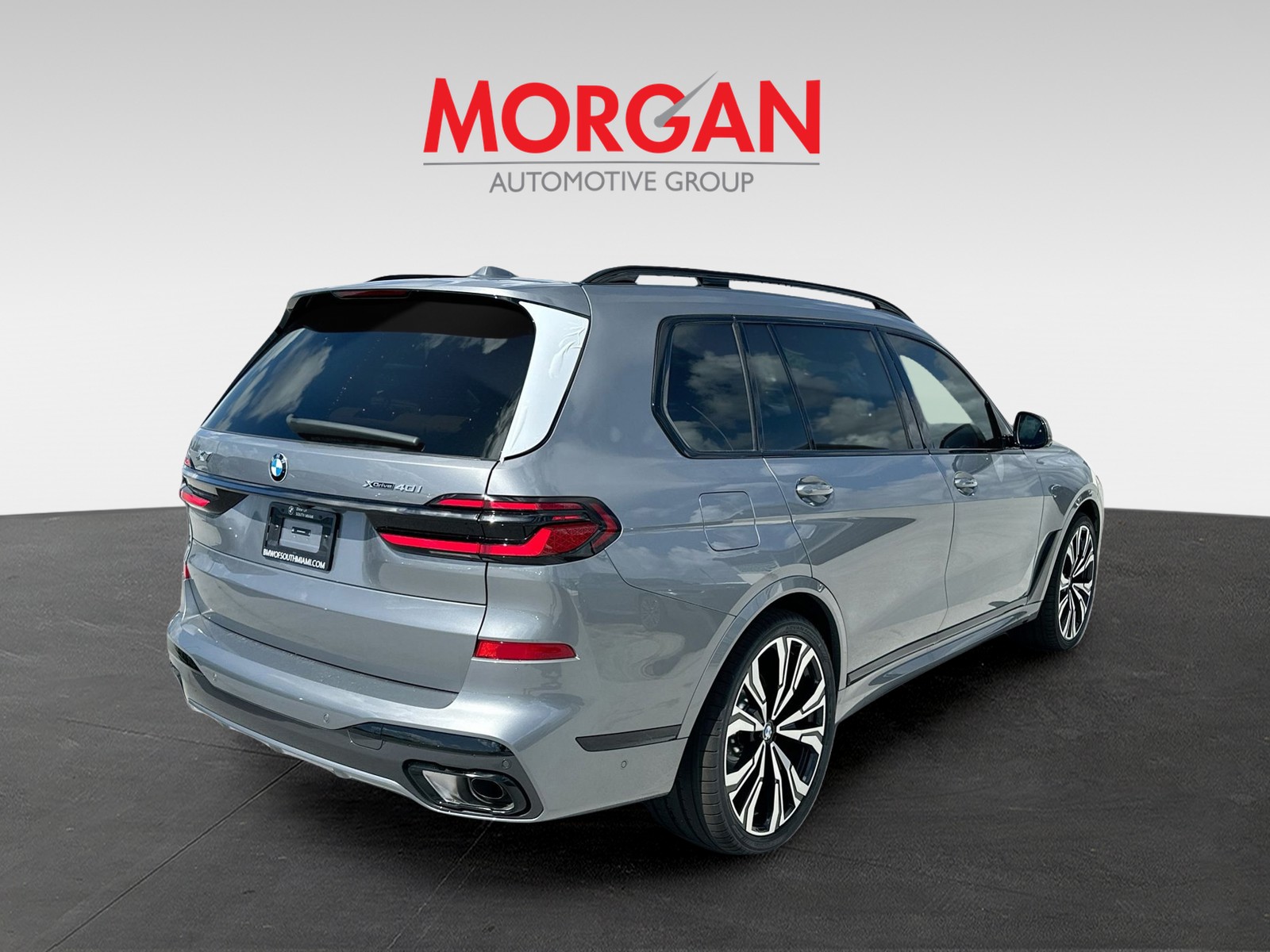New 2027 Gray BMW xDrive40i image 6
