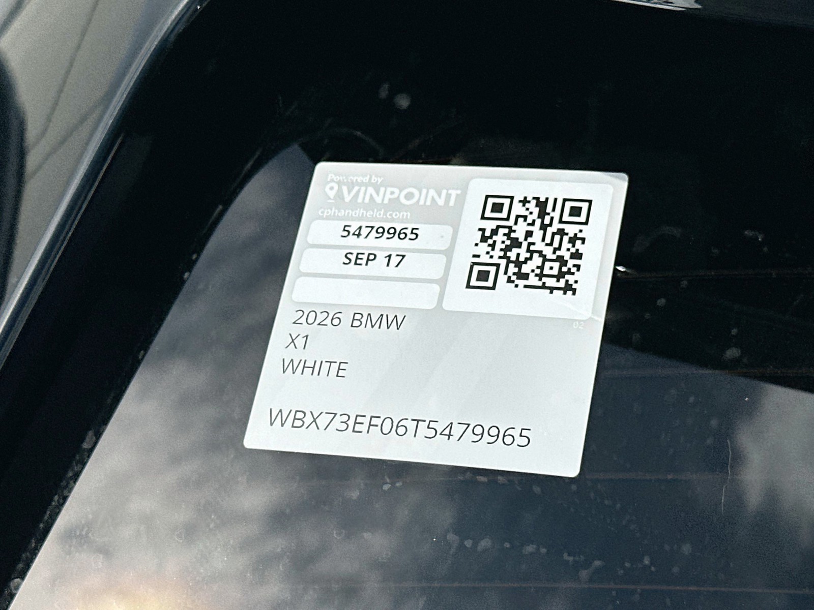 Used 2026 White Metallic BMW xDrive28i image 9