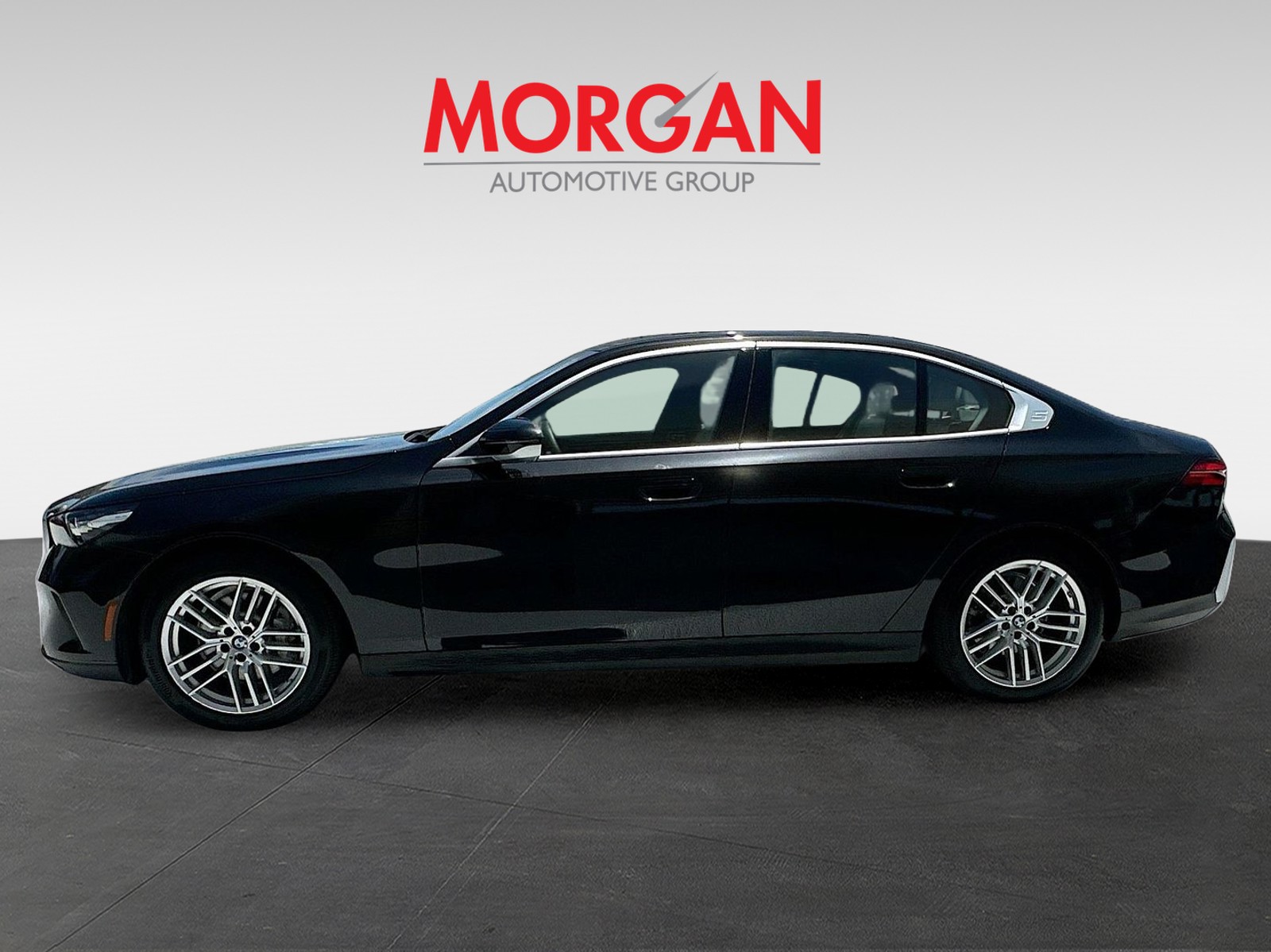 Certified Used 2024 Black BMW 530i image 4