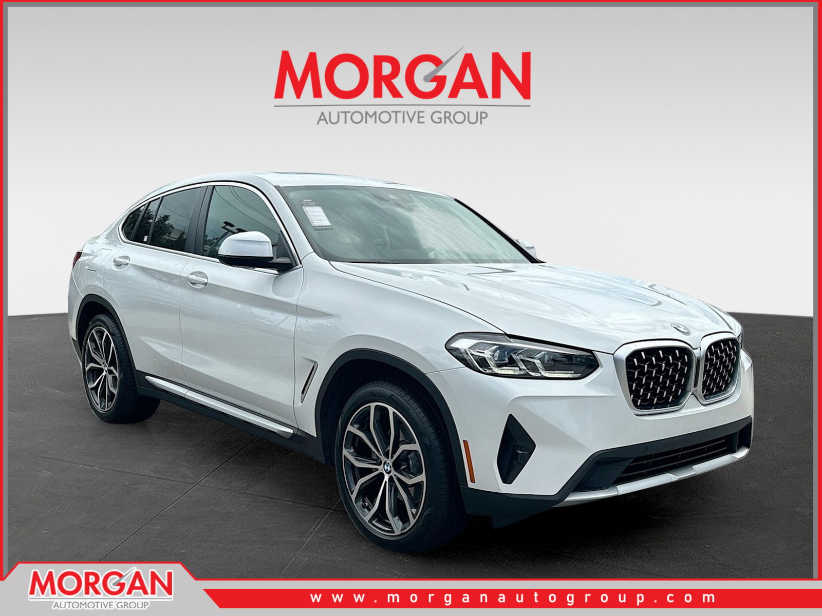2023 BMW X4 xDrive30i's photo
