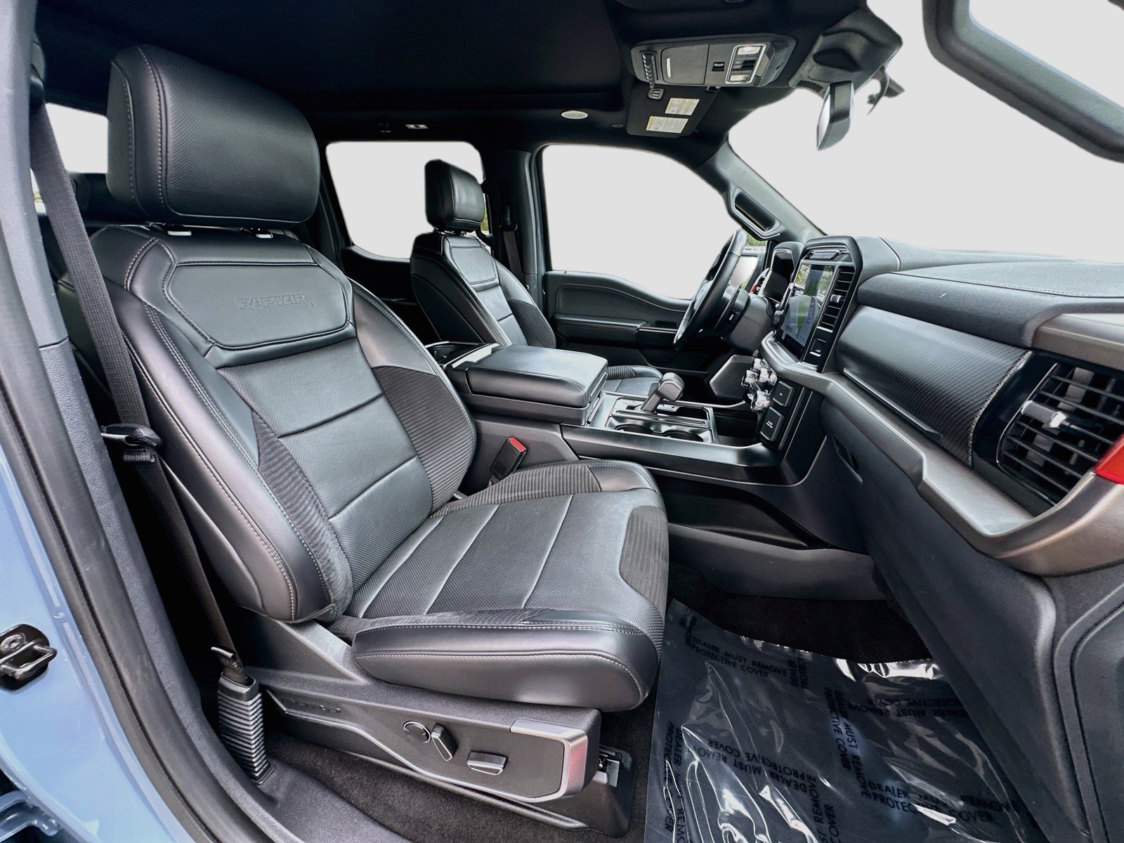 Used 2023 Azure Gray Metallic Ford Raptor image 33