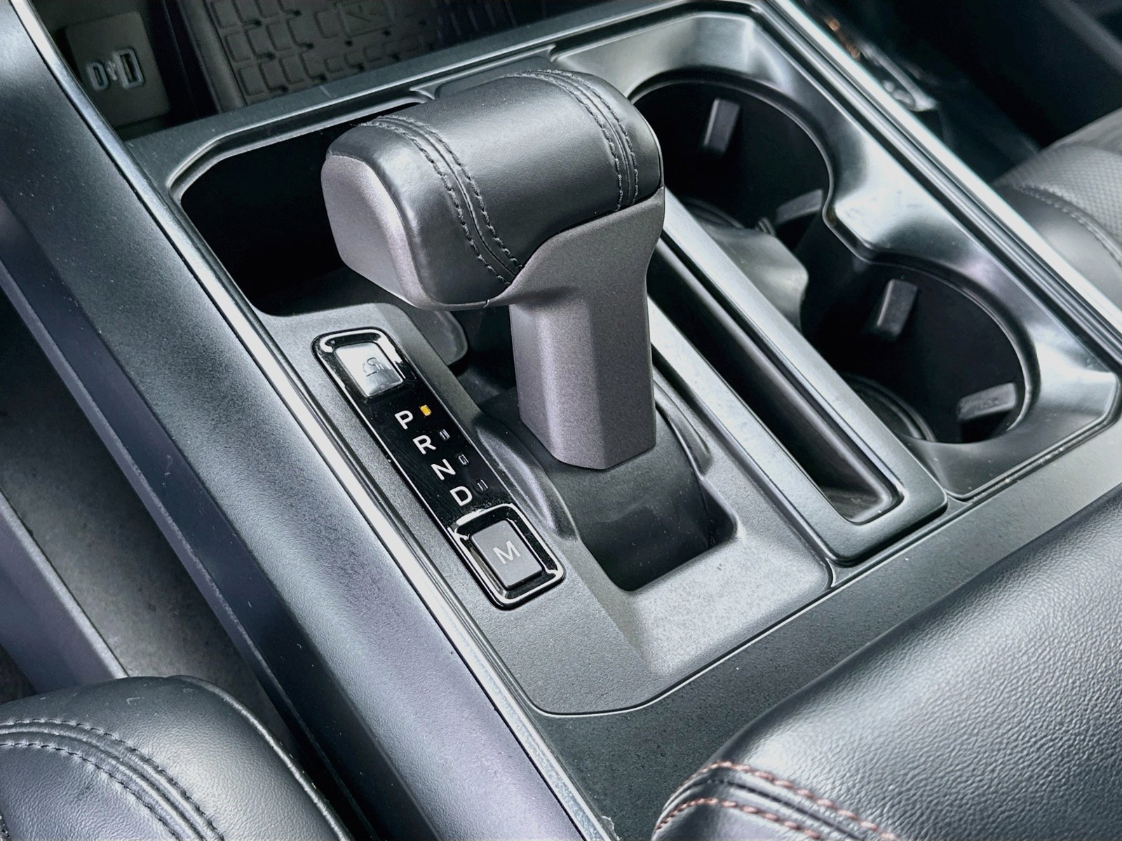 Used 2023 Azure Gray Metallic Ford Raptor image 16
