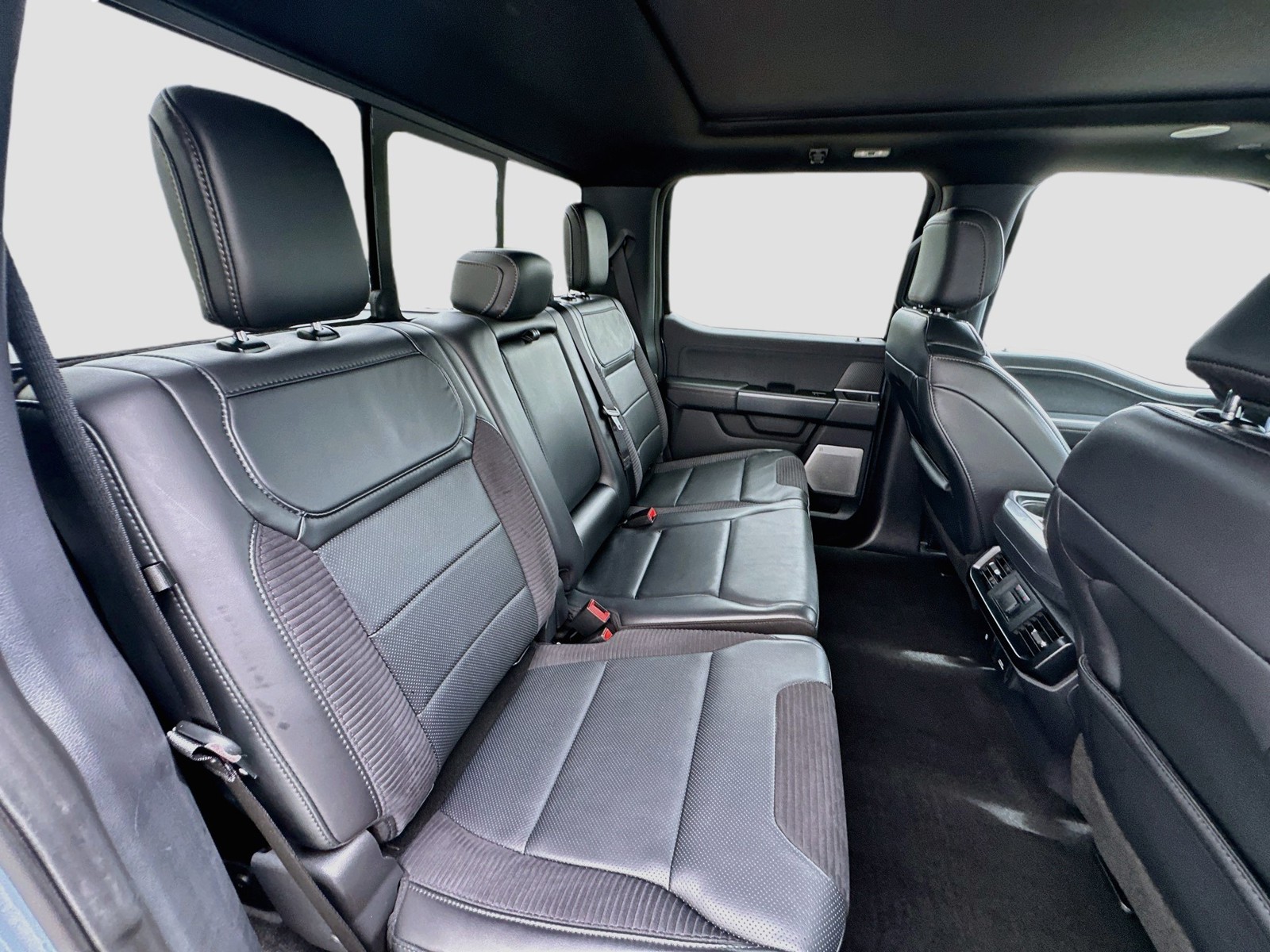 Used 2023 Azure Gray Metallic Ford Raptor image 30