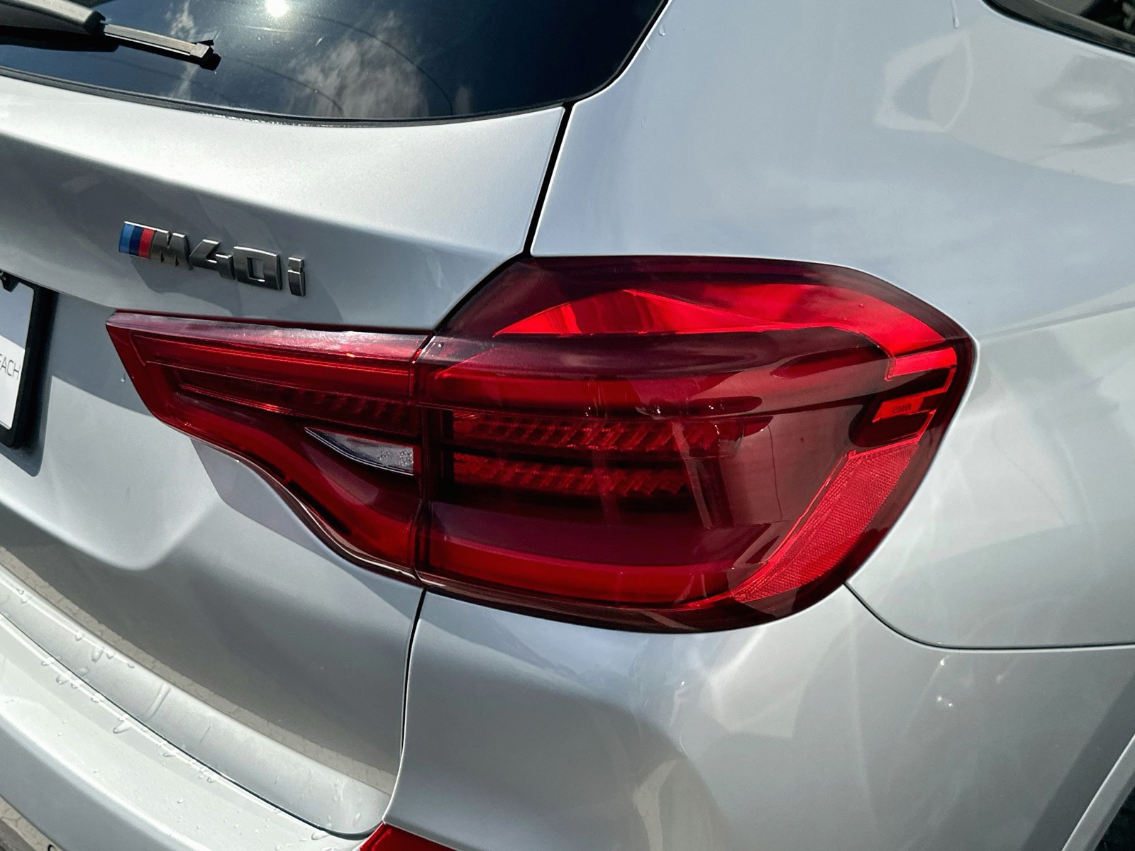 Used 2018 Glacier Silver Metallic BMW M40i image 27