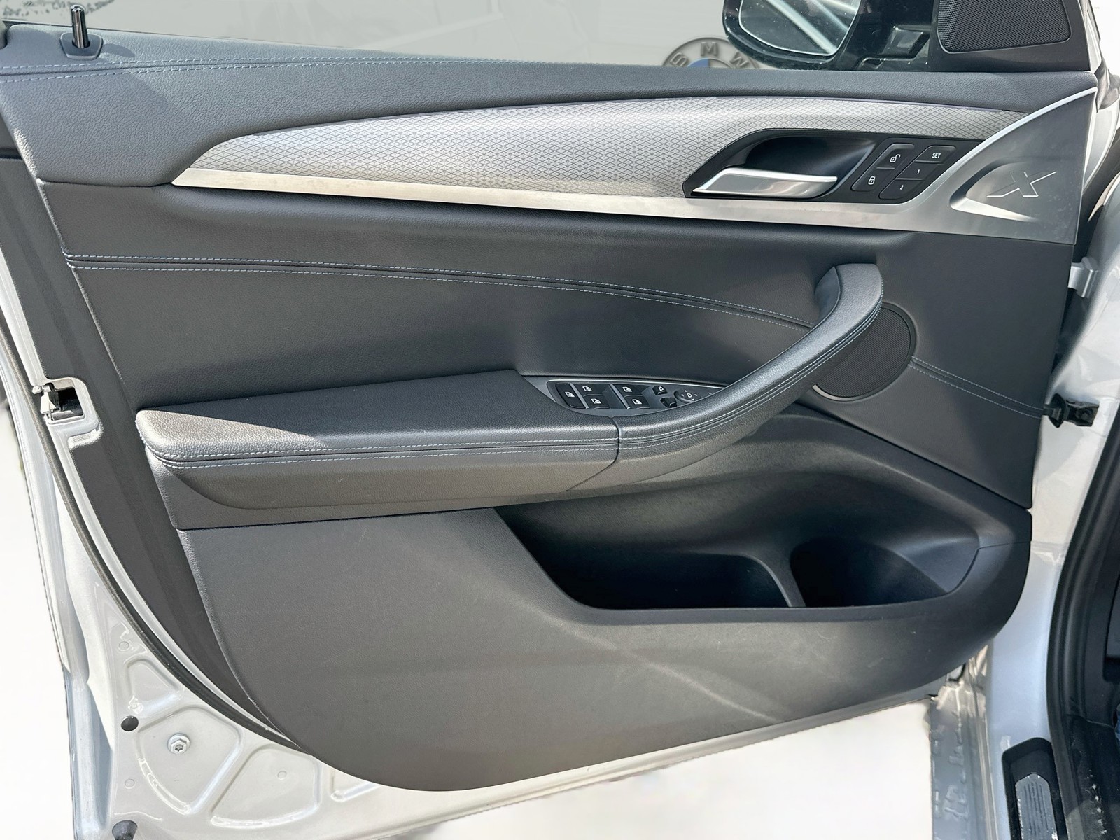 Used 2018 Glacier Silver Metallic BMW M40i image 19