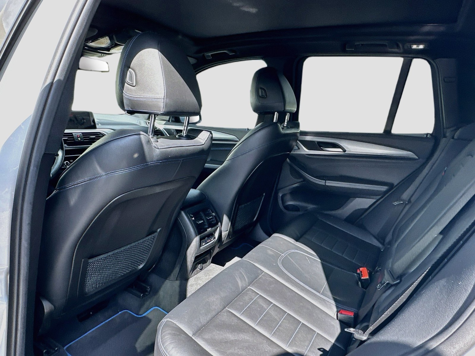 Used 2018 Glacier Silver Metallic BMW M40i image 24