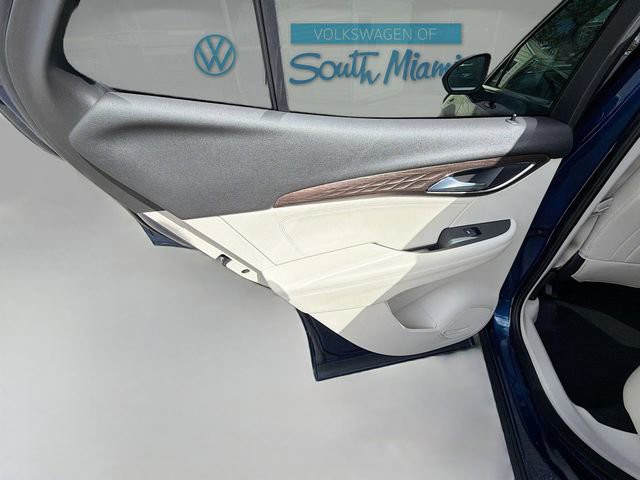 Used 2023 Sapphire Metallic Buick Avenir image 26