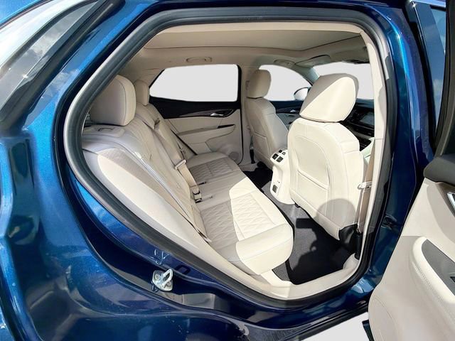 Used 2023 Sapphire Metallic Buick Avenir image 29