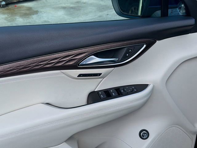 Used 2023 Sapphire Metallic Buick Avenir image 17