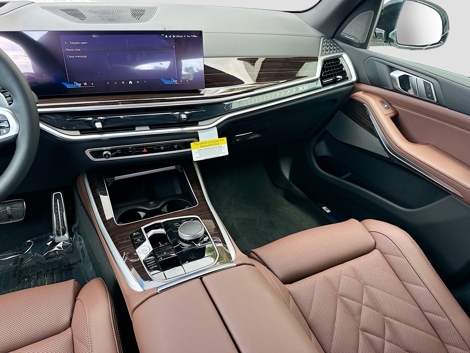 New 2026 Mineral White Metallic BMW xDrive40i image 18