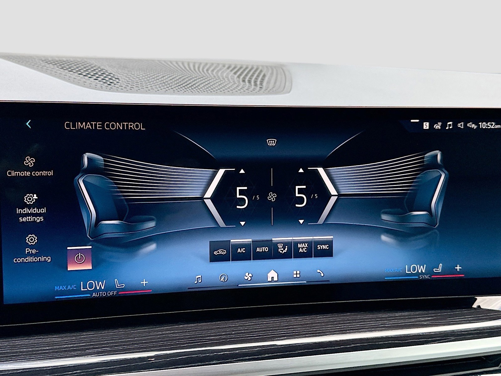 2026 BMW X5 40i - Photo 13