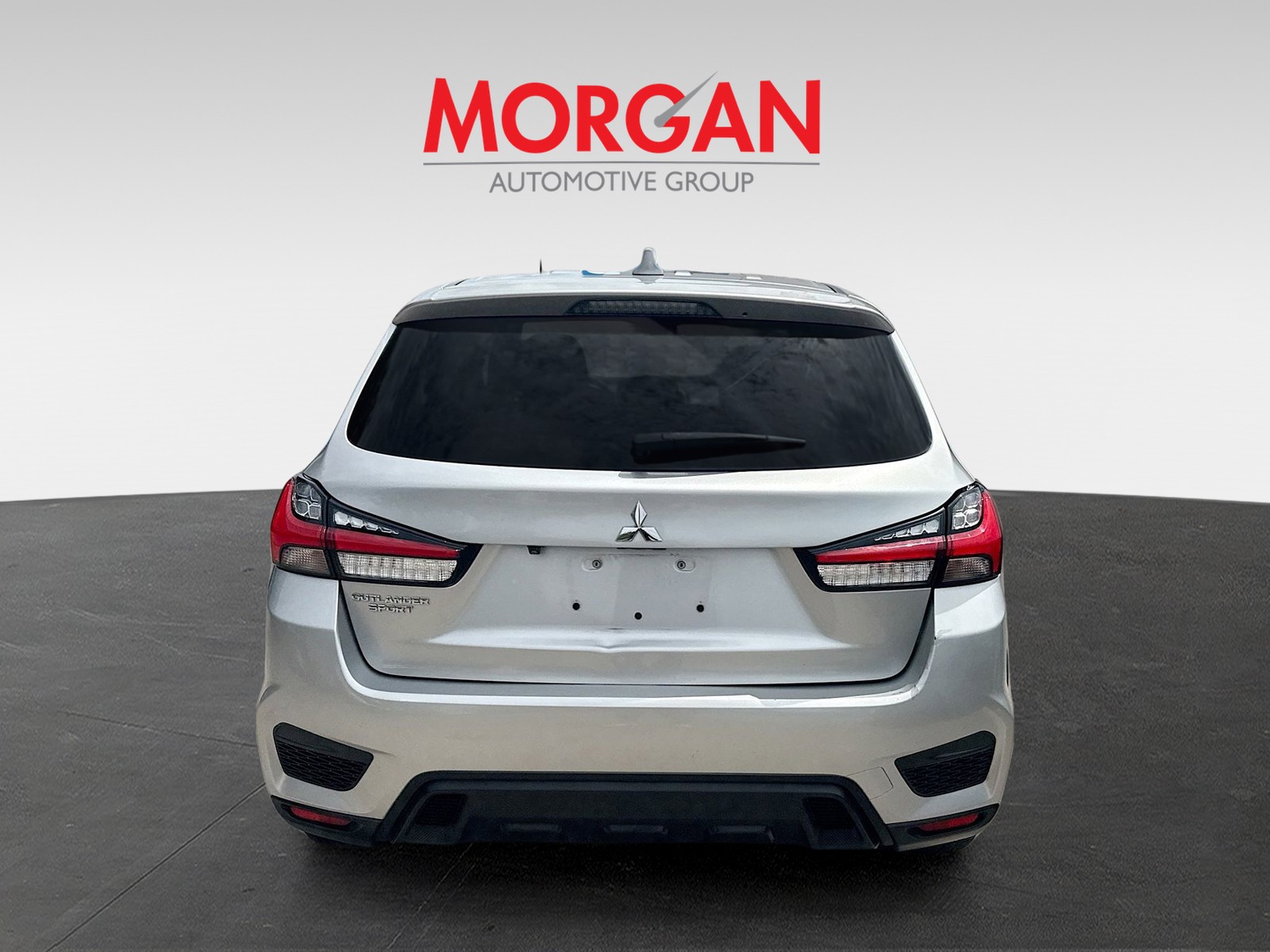 Used 2021 Silver Mitsubishi ES image 6