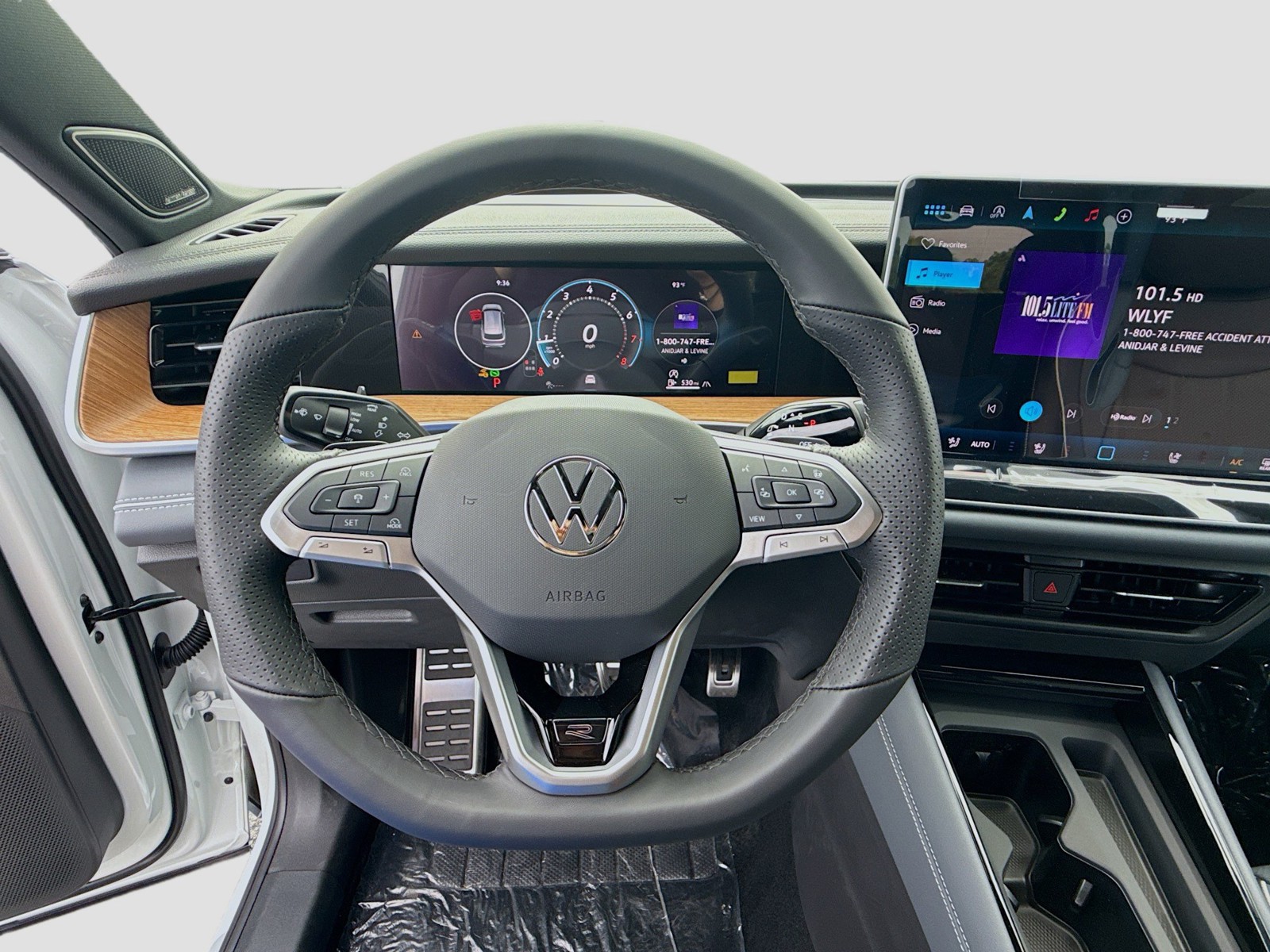 New 2026 White Pearl Volkswagen SEL R-Line Turbo image 10