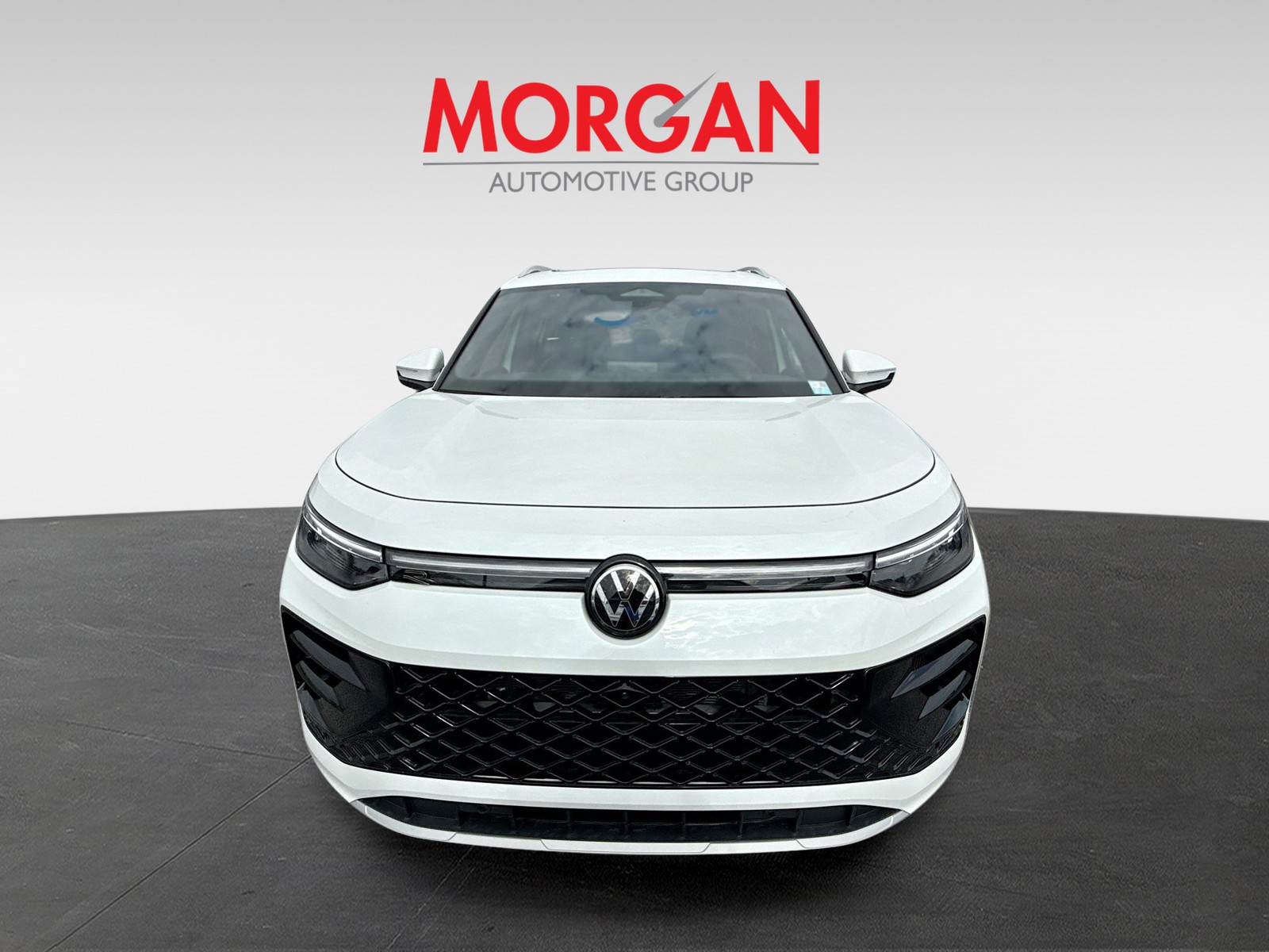 New 2026 White Pearl Volkswagen SEL R-Line Turbo image 2