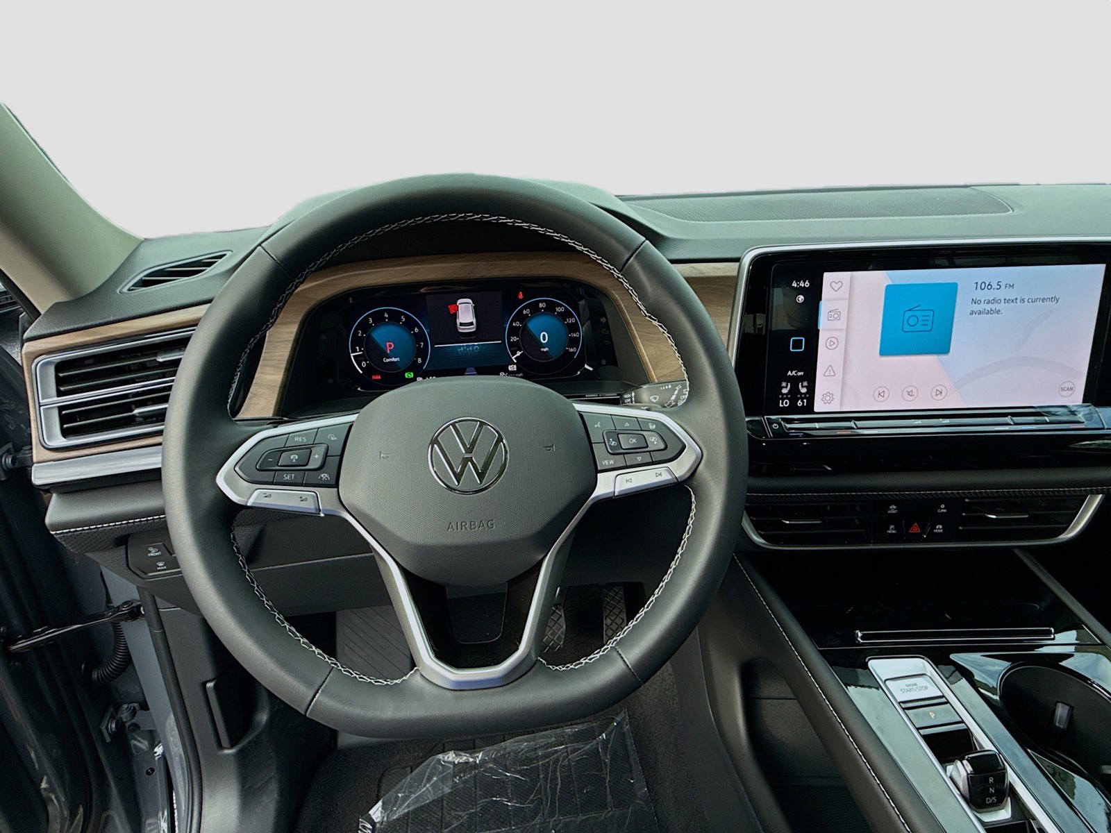 2026 Volkswagen Atlas — photo 10 view