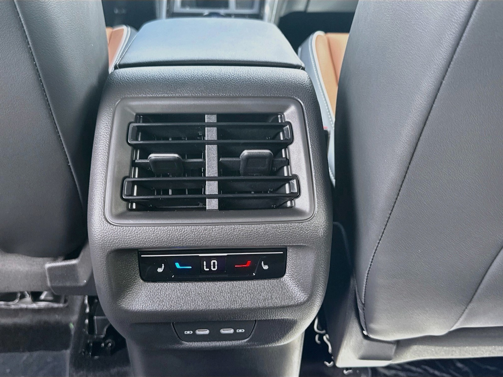New 2026 Green Volkswagen SEL R-Line Turbo image 20
