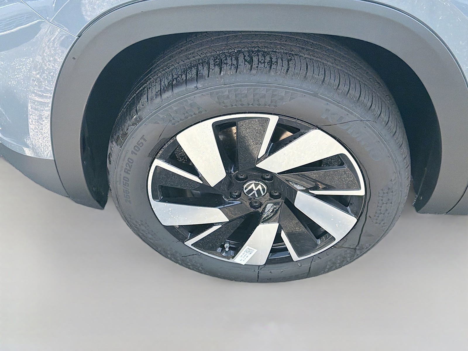 New 2026 Gray Volkswagen 2.0T SE w/Technology image 26