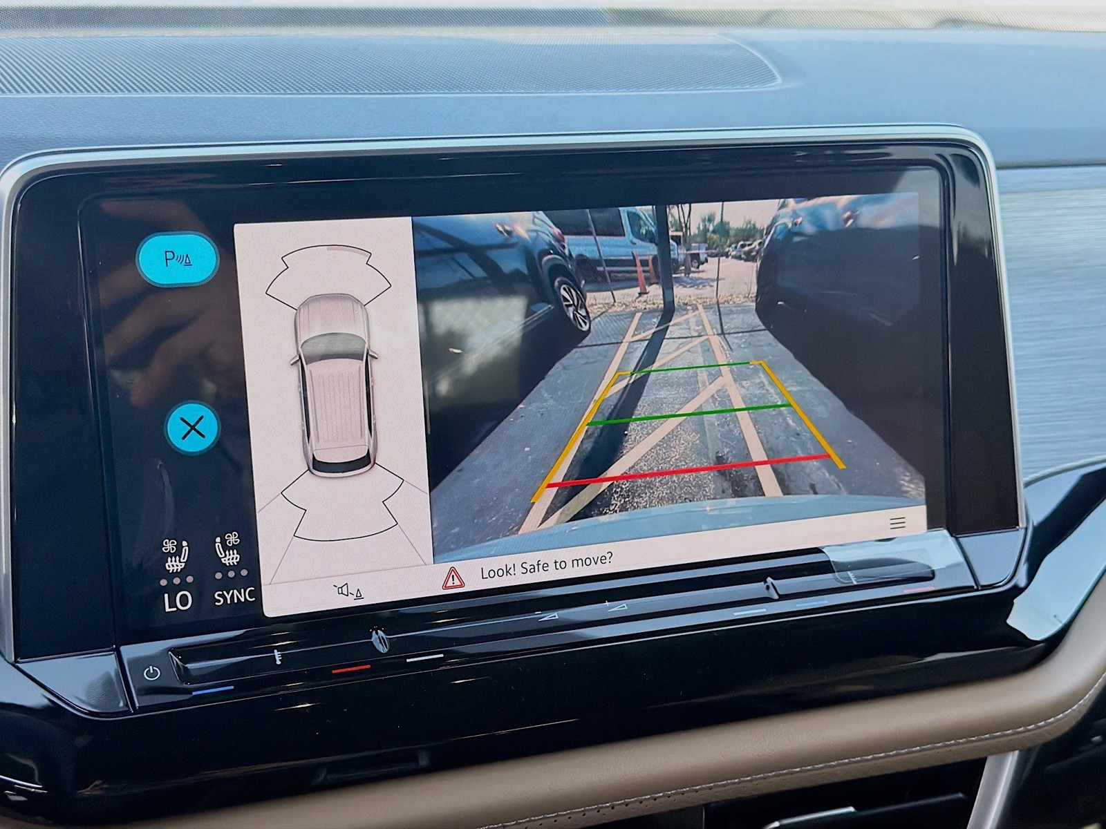New 2026 Gray Volkswagen 2.0T SE w/Technology image 13